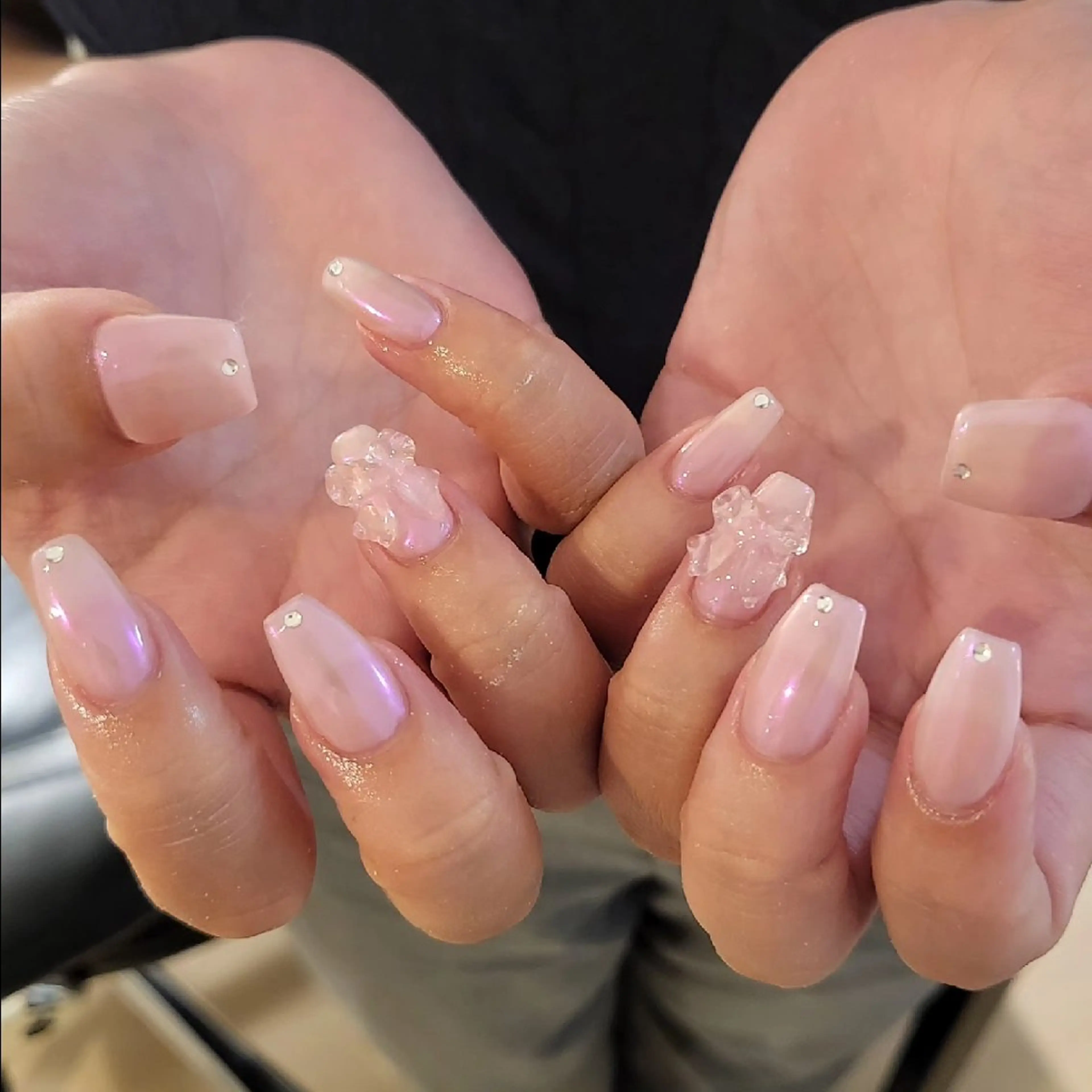 ネイル ハンドネイル フットネイル ハンドケア ease NAIL SALONのネイルデザイン
