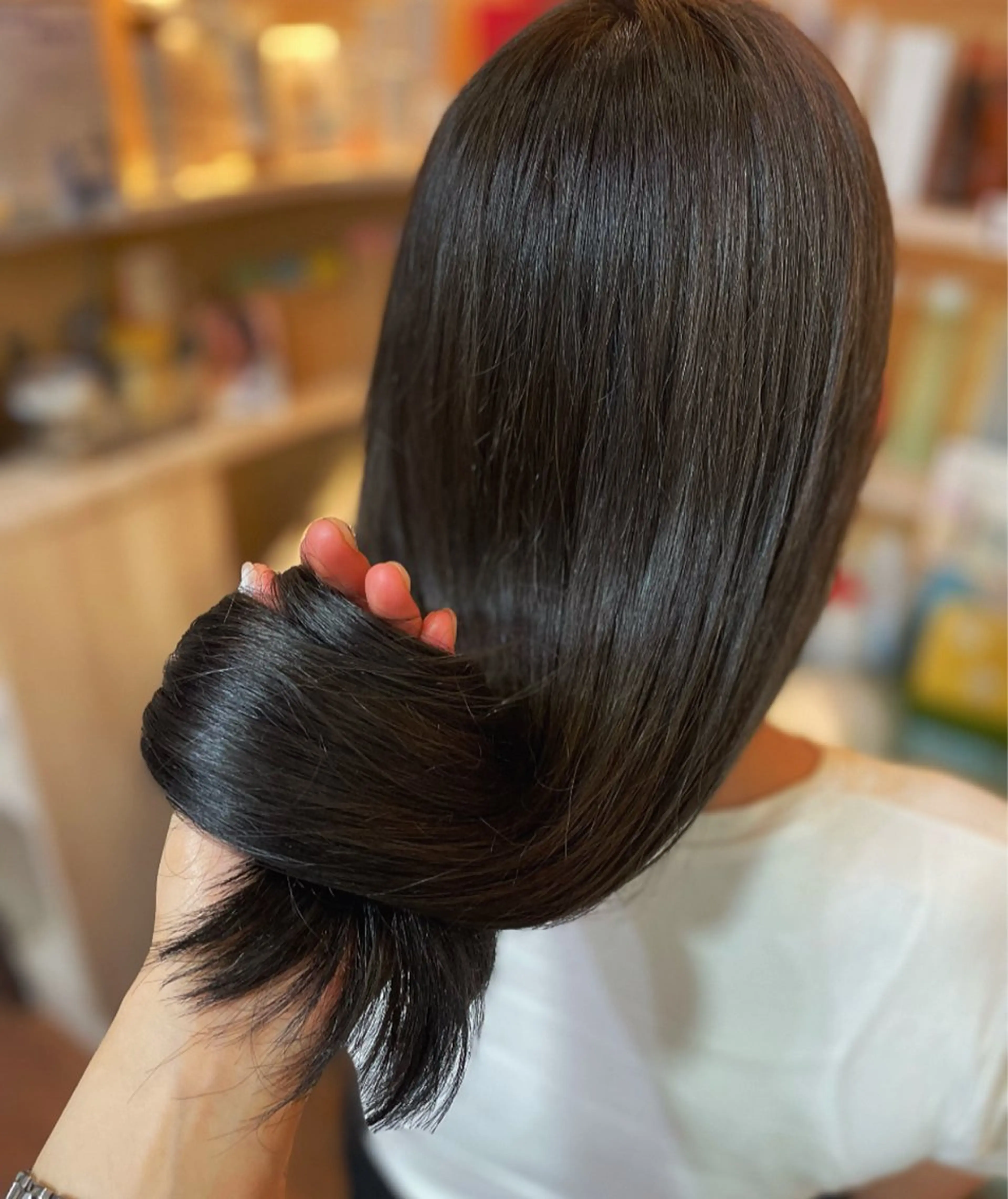 ロング カラー アッシュ アッシュグレー ヘアカラー 馬越 優のヘアスタイル