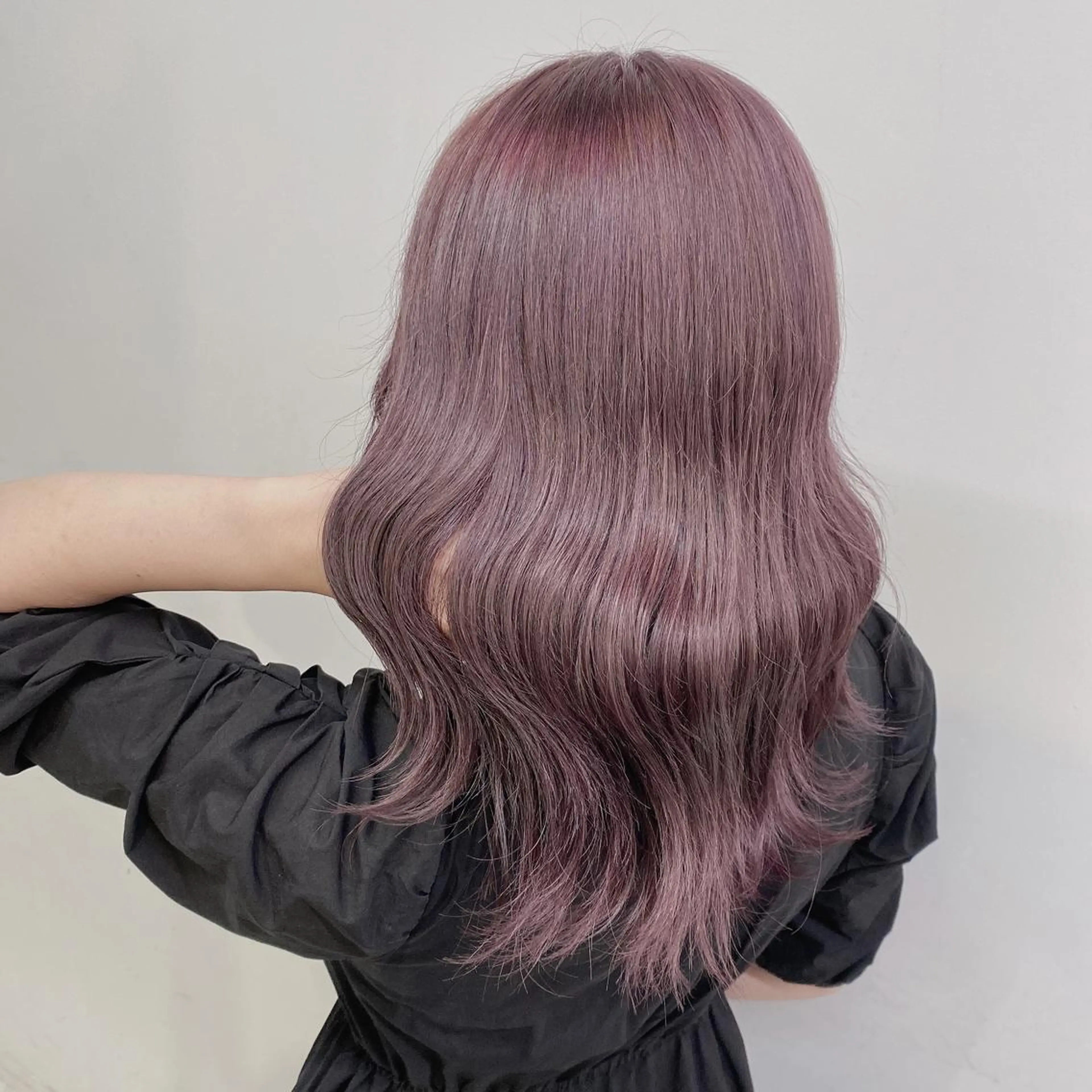 カラー アッシュ 黒髪 ブルーカラー ブルーブラック ブラウンカラー トレンドカラー MAHOのヘアスタイル