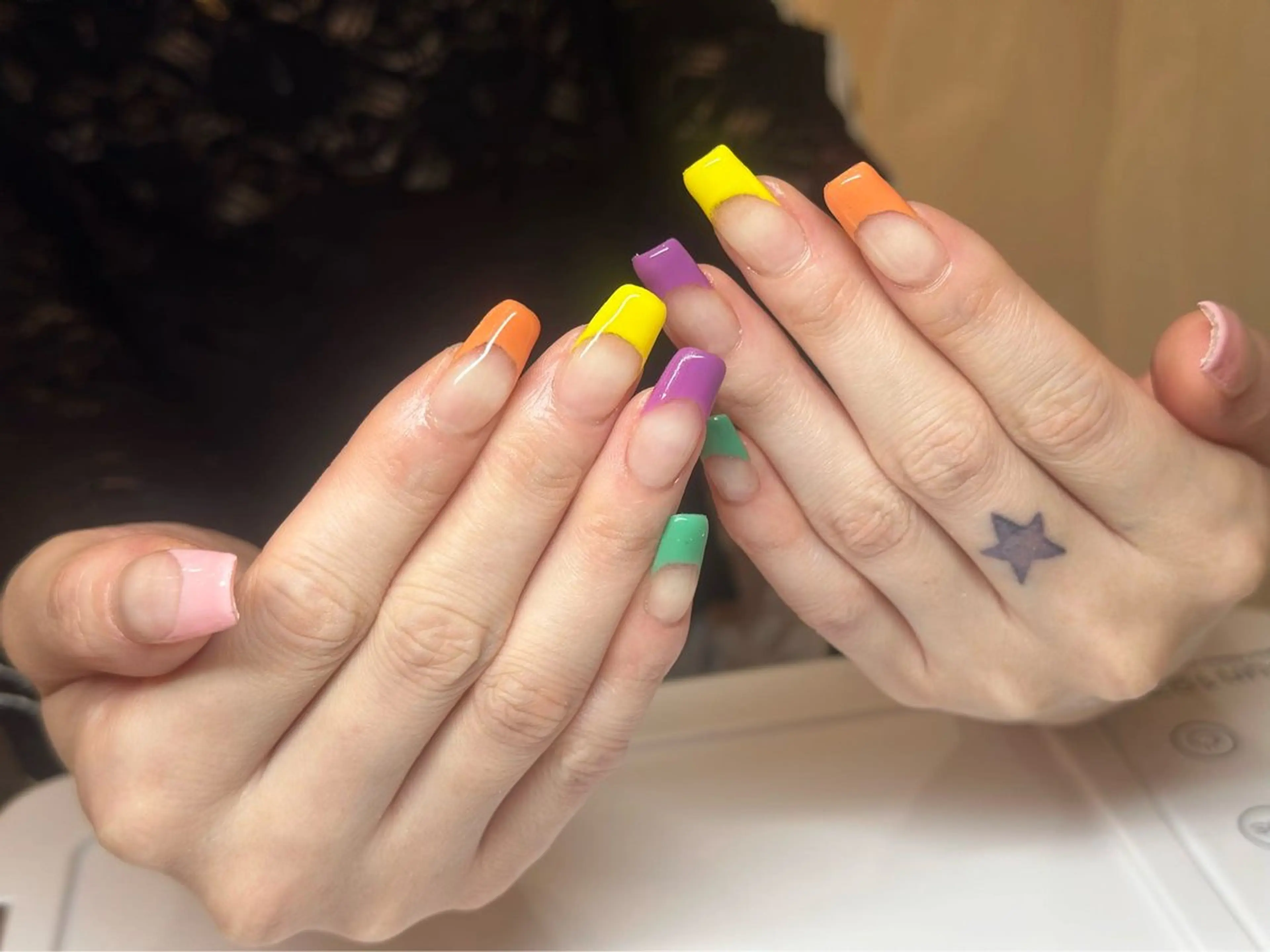 ネイル LEDアイラッシュ ∩_∩アオイのマツエク・マツパデザイン