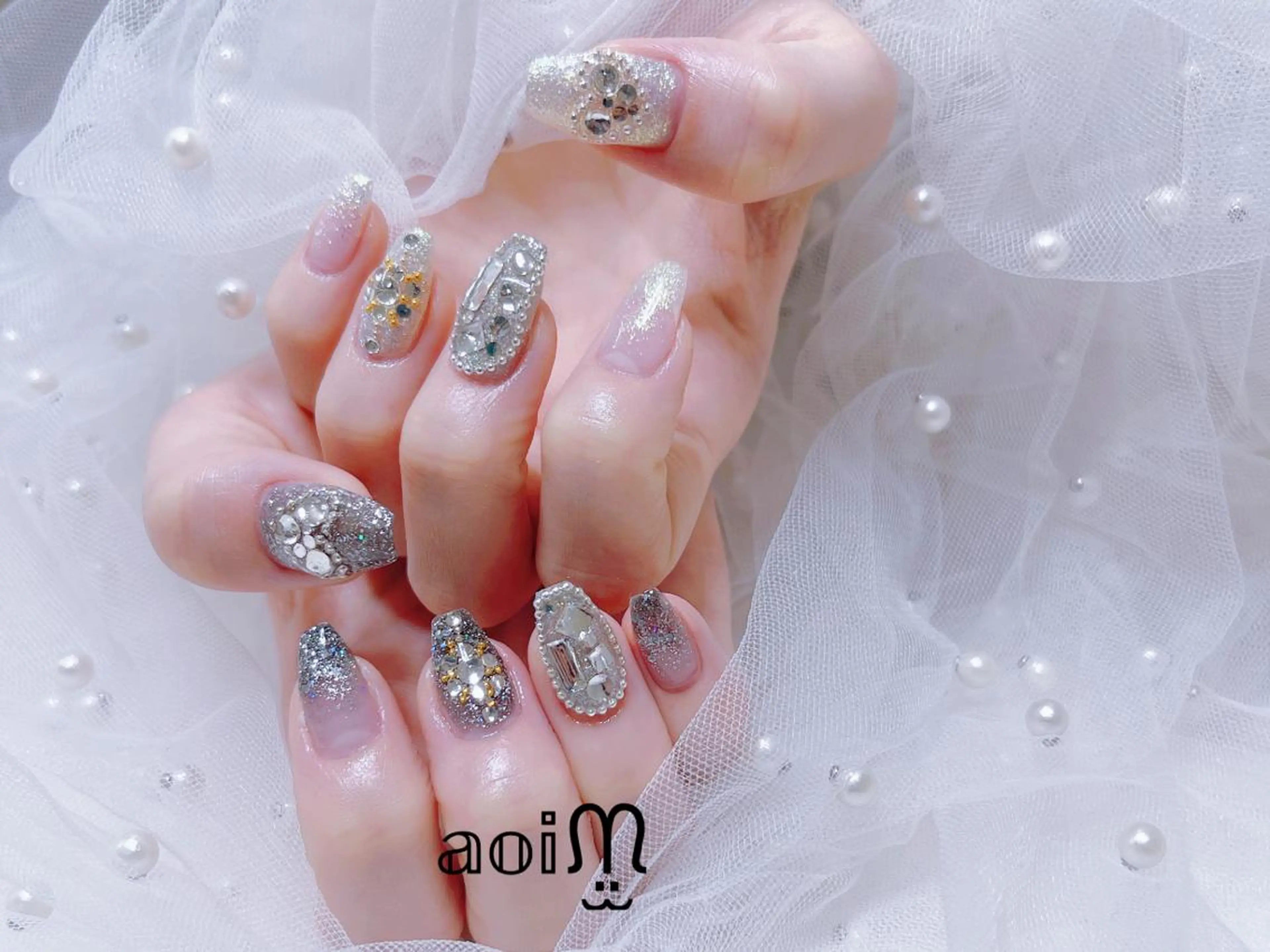 ネイル 葵うさぎ所属・葵うさぎ AIのネイルデザイン