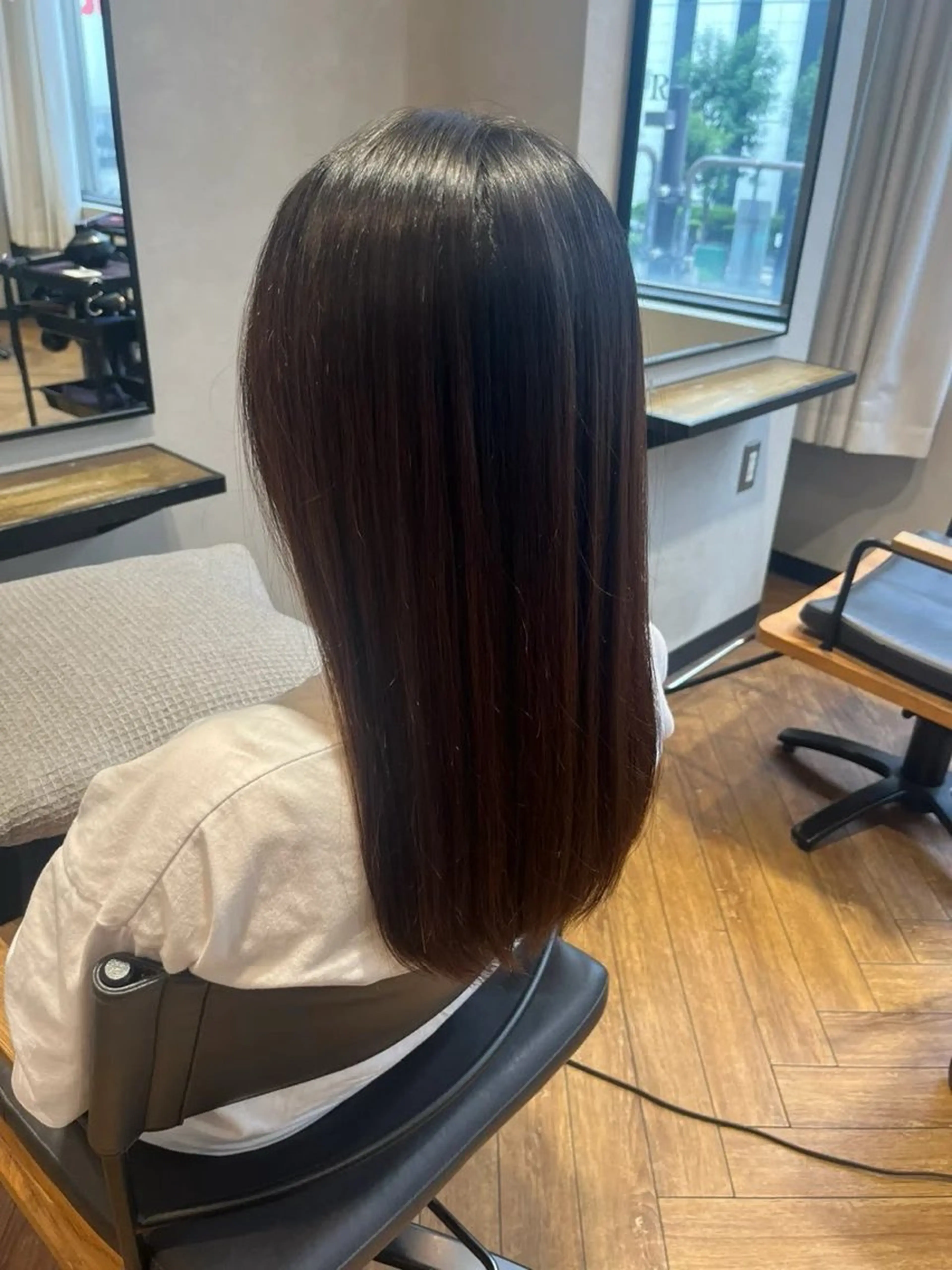 ロング 袋瀬 玲奈のヘアスタイル