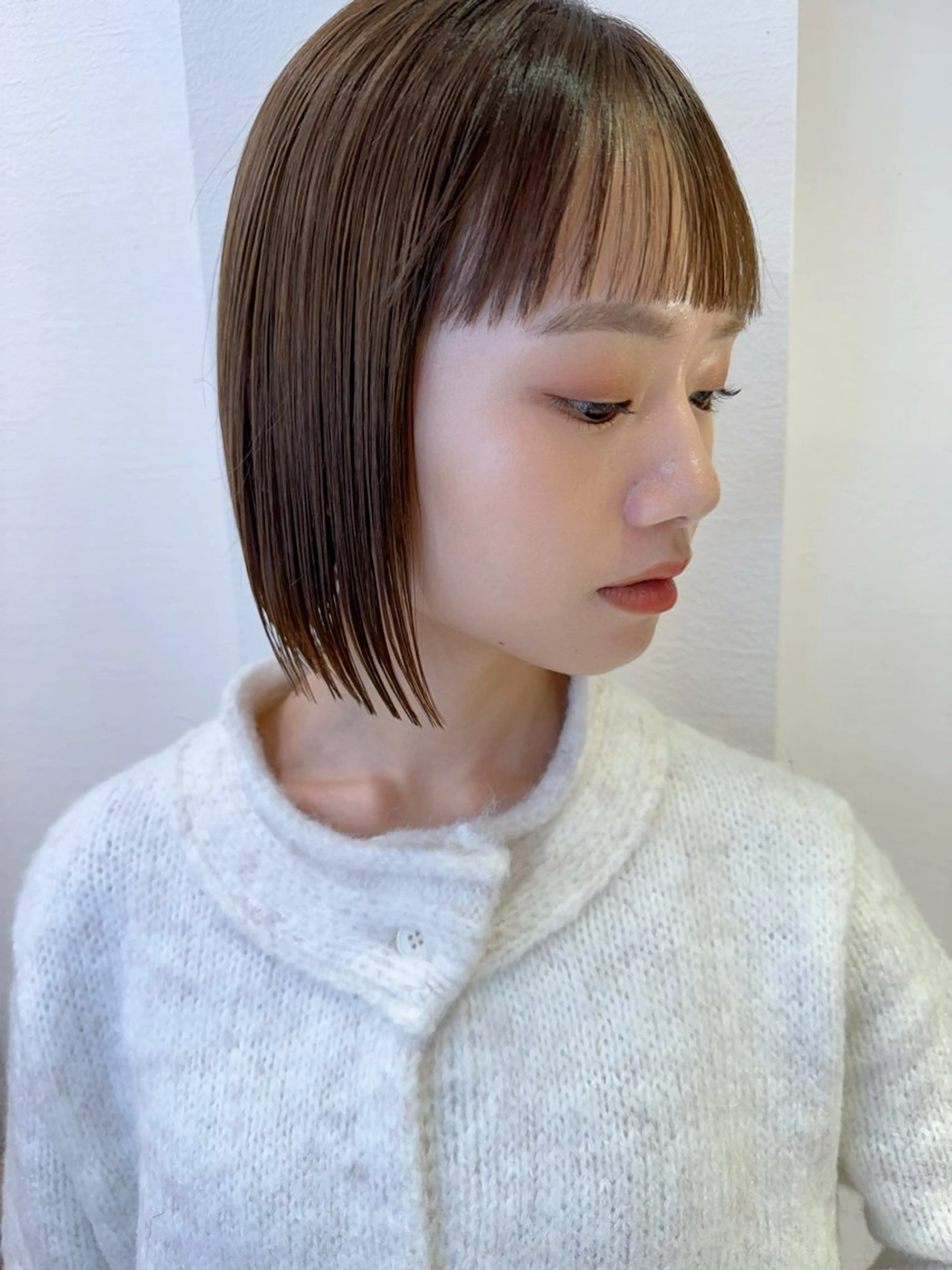 ショート カット ヘアカラー トリートメント 韓国ヘア/レイヤー/ 髪質改善🫧西田のヘアスタイル