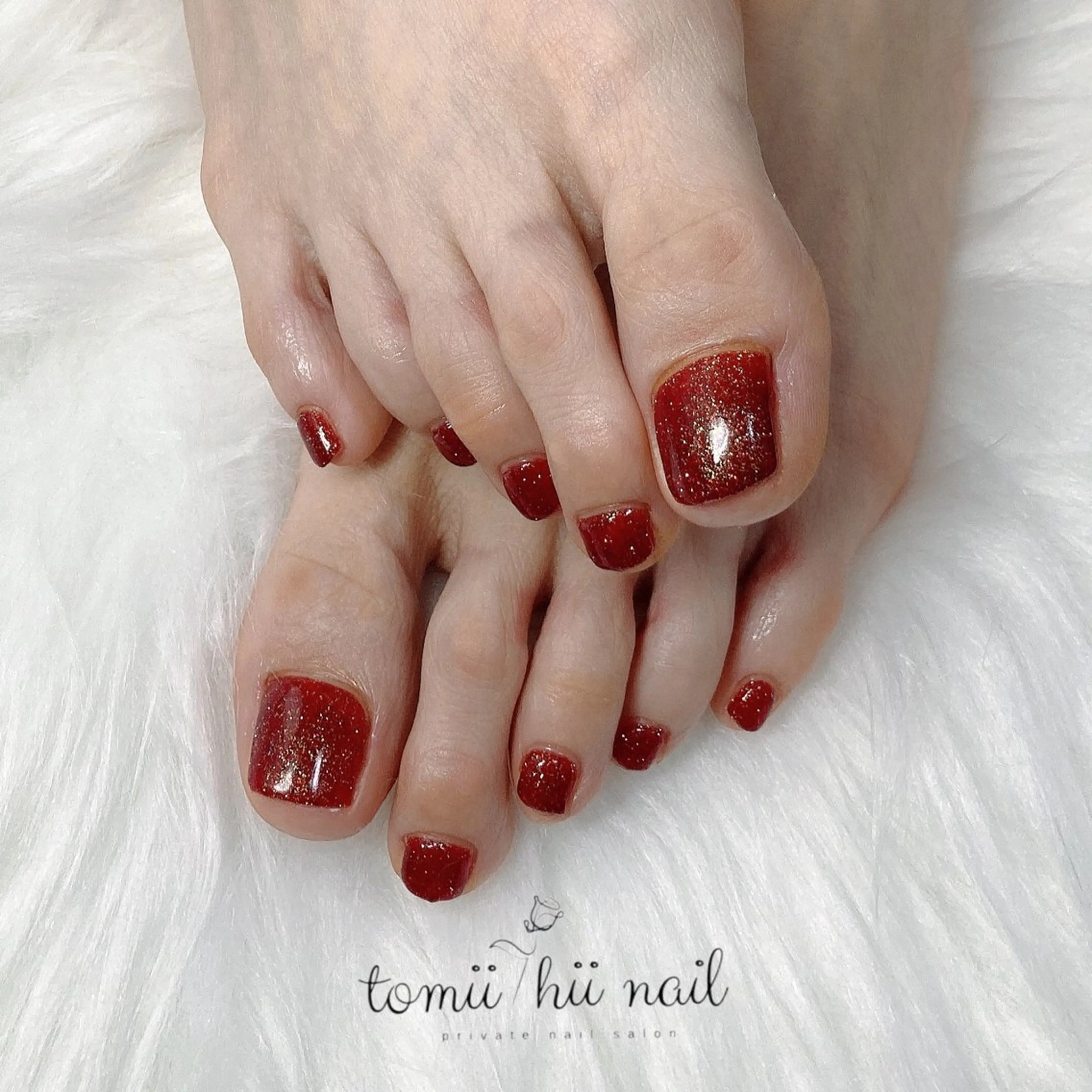 ネイル フラッシュネイル フットネイル 赤色 フットネイル tomii-hii -nailのネイルデザイン