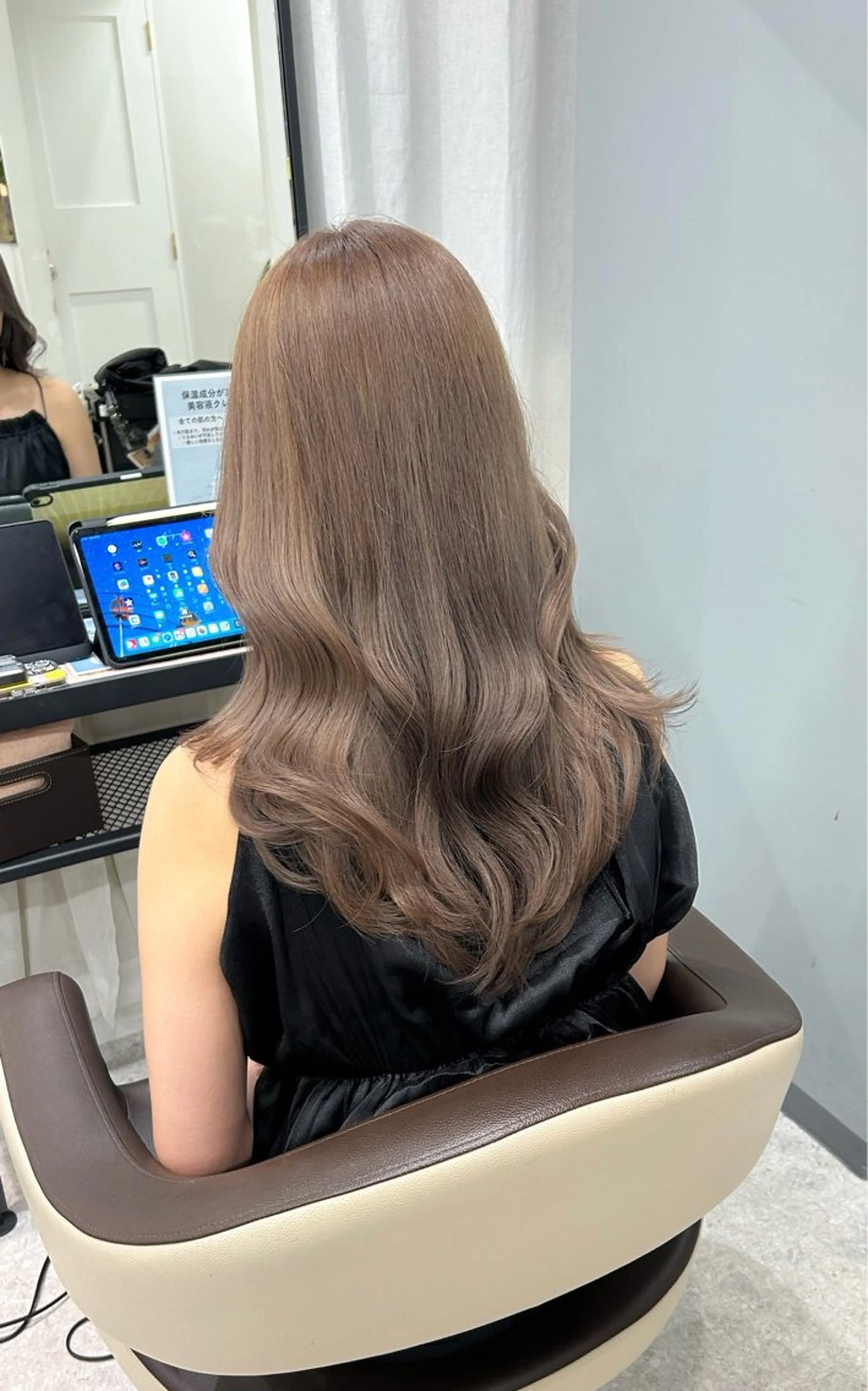 ロング カラー 中川 ほのかのヘアスタイル