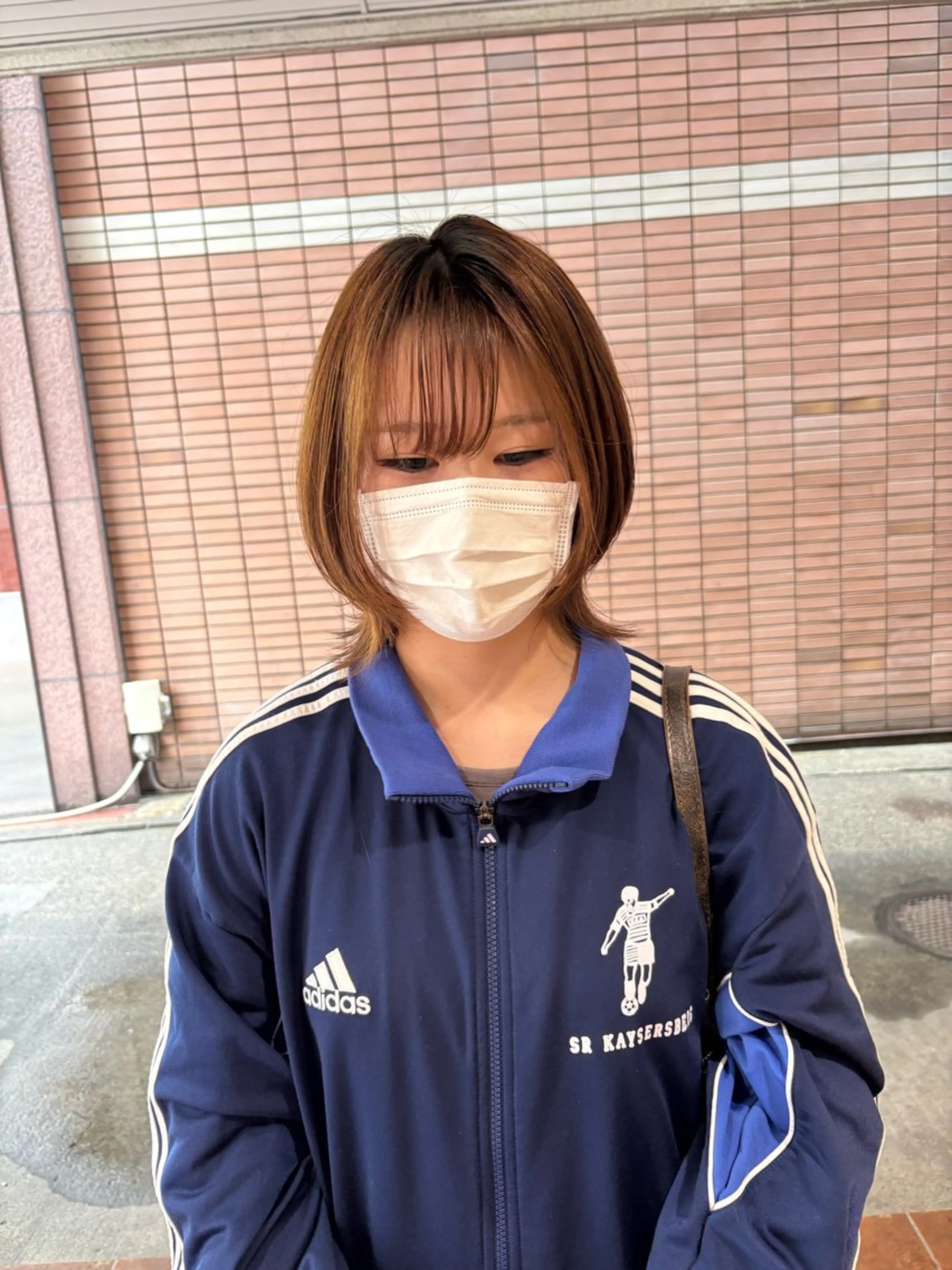 ミディアム behive  駅前店所属・菊地 桃花のヘアスタイル