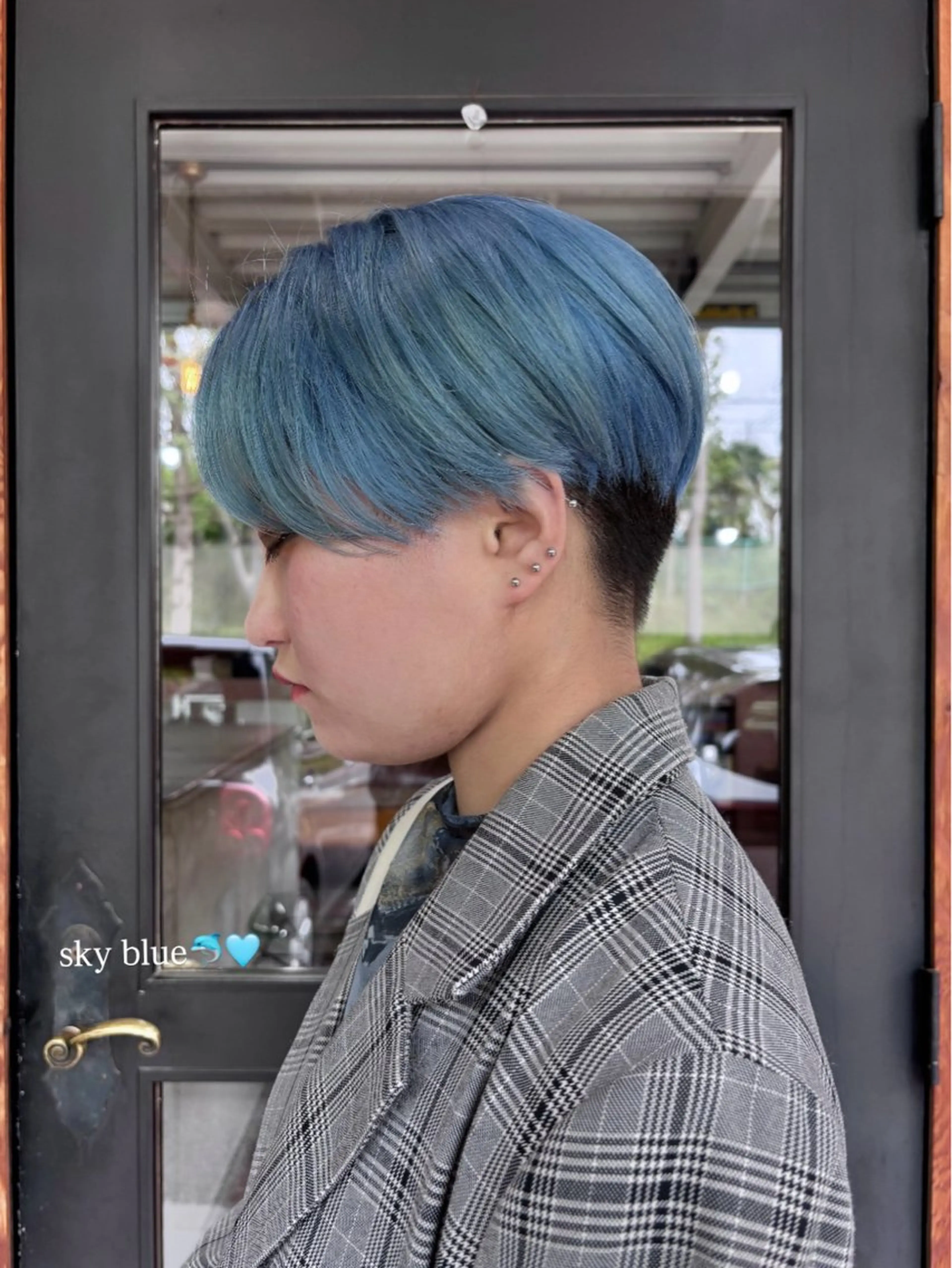 ショート カラー ヘアカラー 横澤 渚沙のヘアスタイル