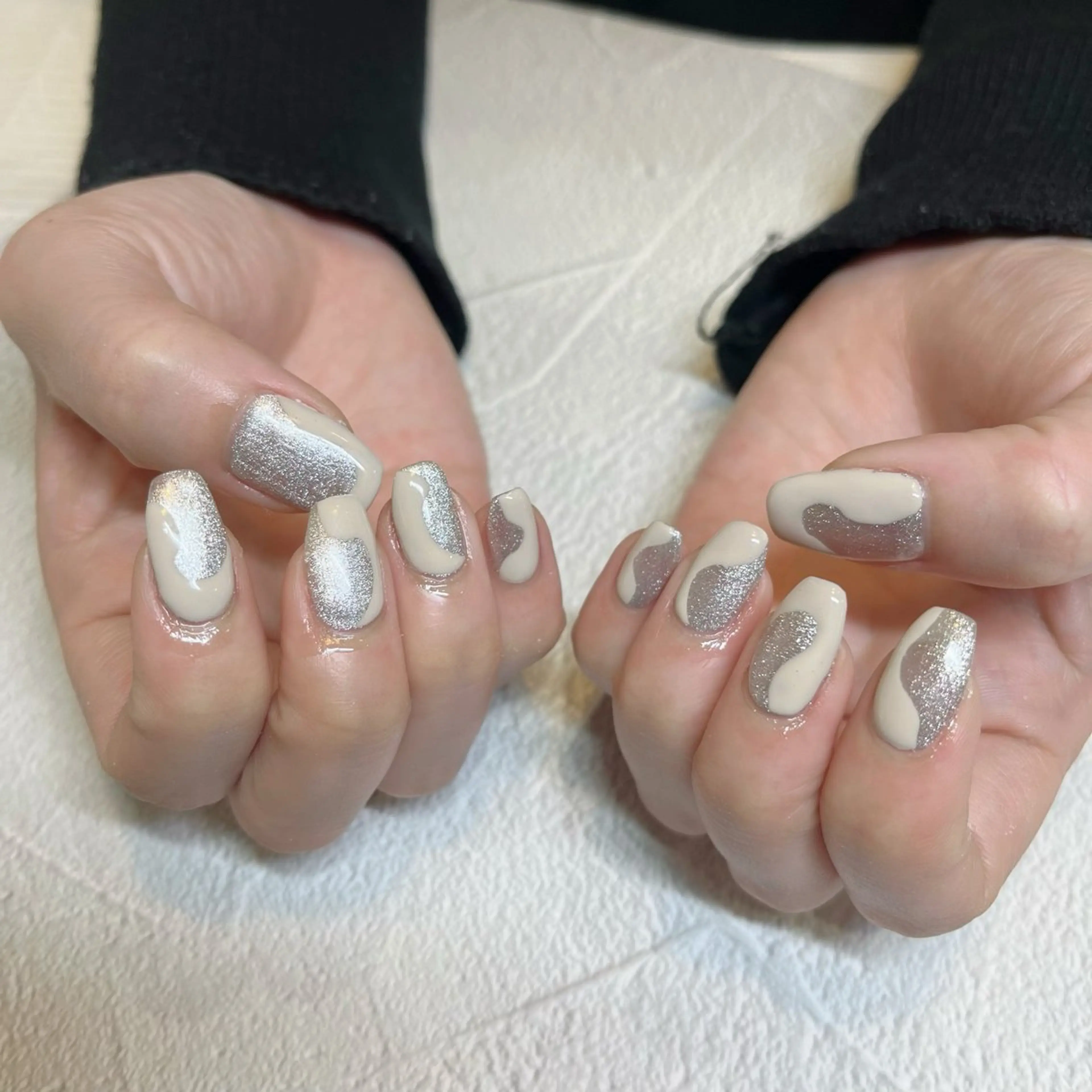 ネイル マグネットネイル REMIA上大岡所属・REMIA 🤍 nakaneのネイルデザイン