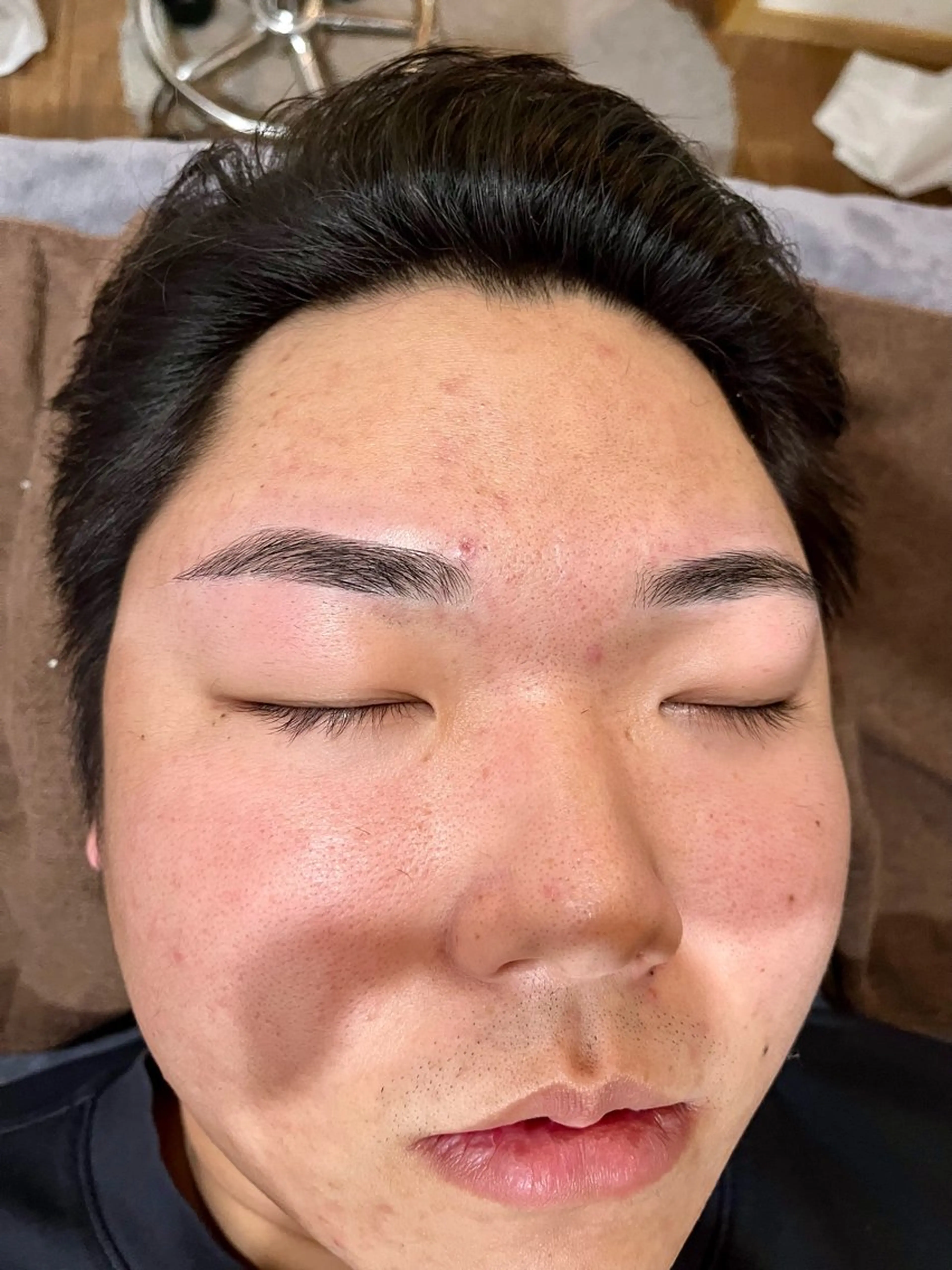 アイブロウ メンズアイブロウ ワックス脱毛 眉カット その他(アイブロウ) メンズ研究所所属・刀根 太一の眉毛・アイブロウイメージ