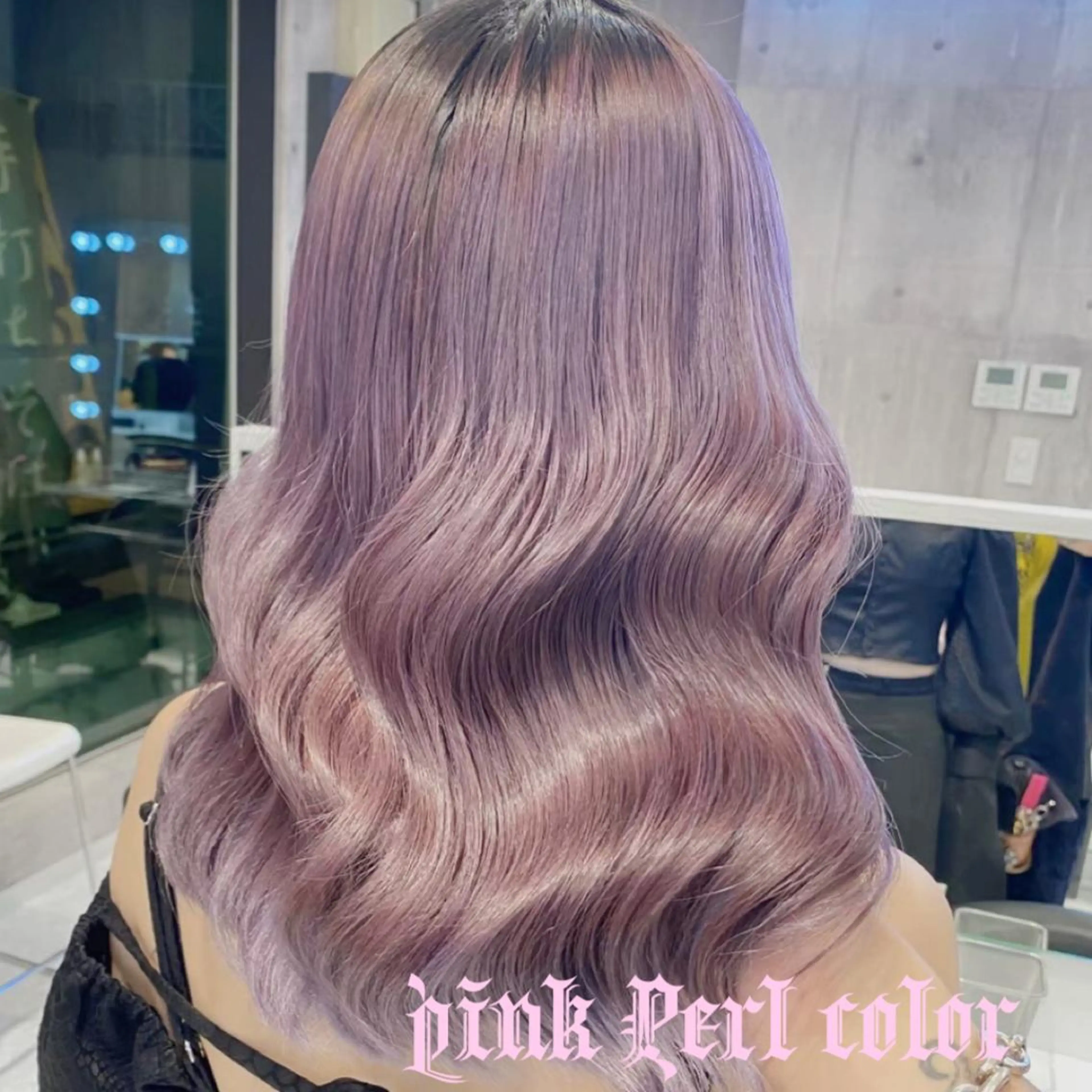 ロング カラー シールエクステ アクアカラー ブリーチ ケアブリーチ ダブルカラー 似合わせパーマ🔥 渡邉愛斗のヘアスタイル