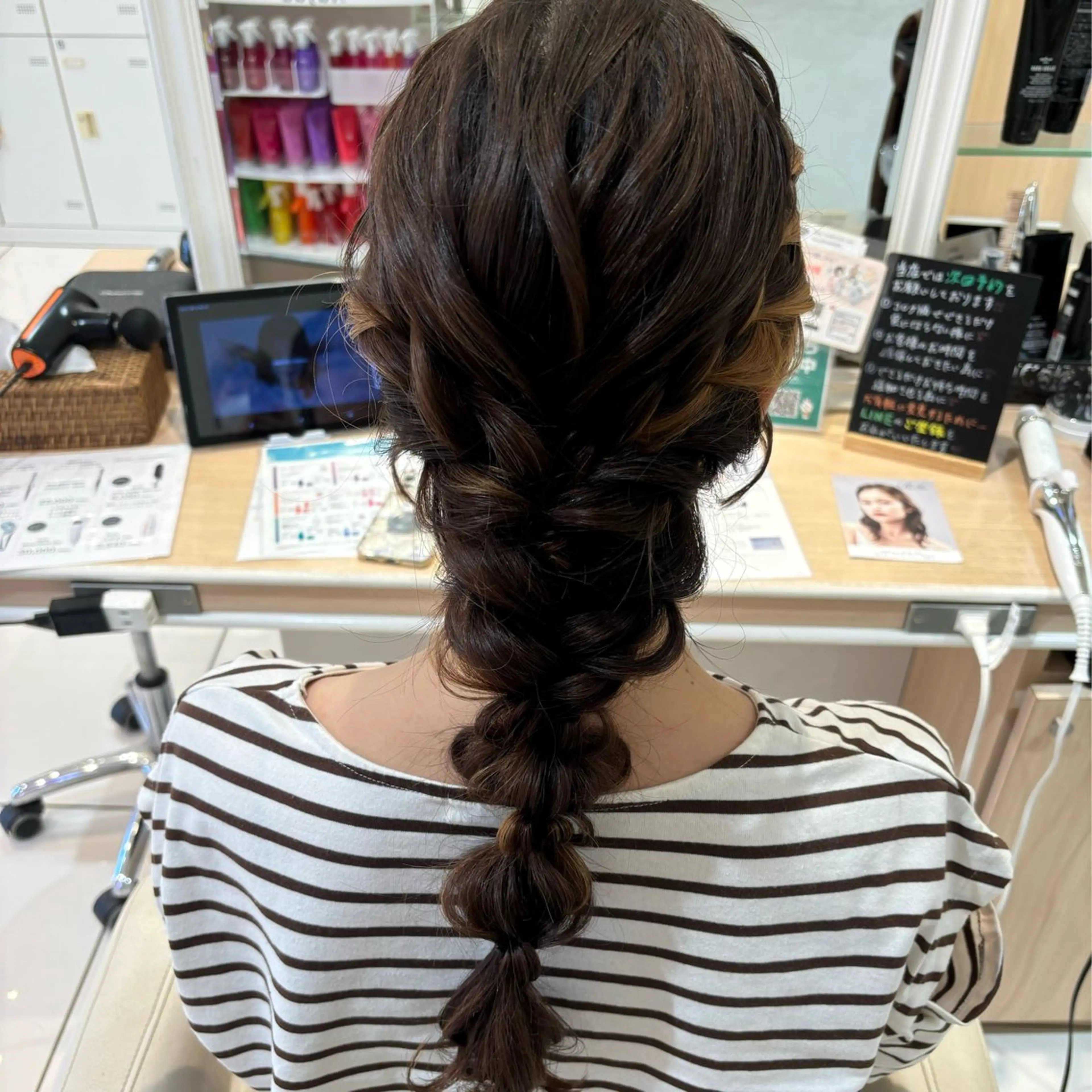 ロング ヘアアレンジ ヘアセット 宮永 璃沙のヘアスタイル