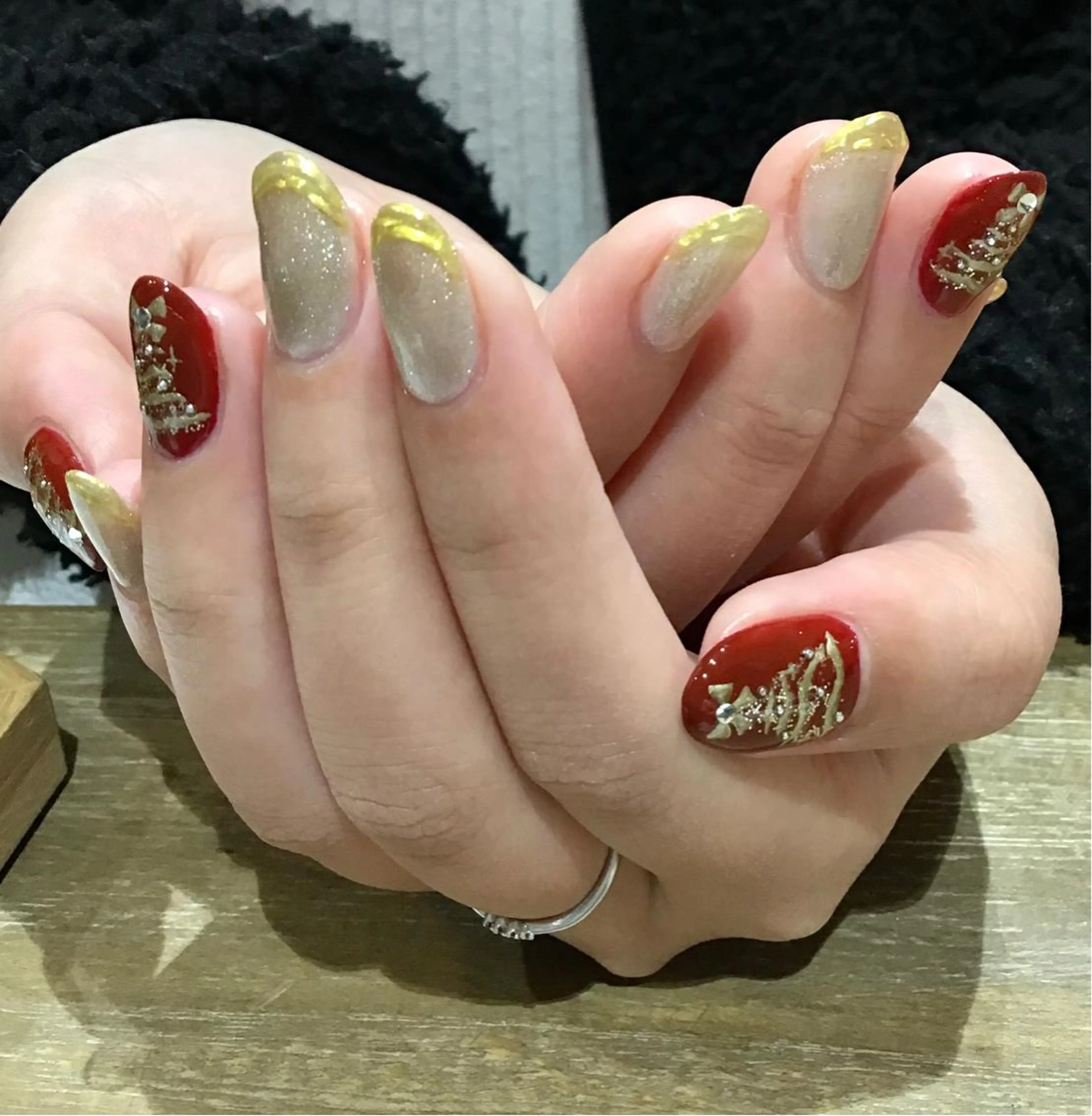 ネイル Nest 平出のネイルデザイン