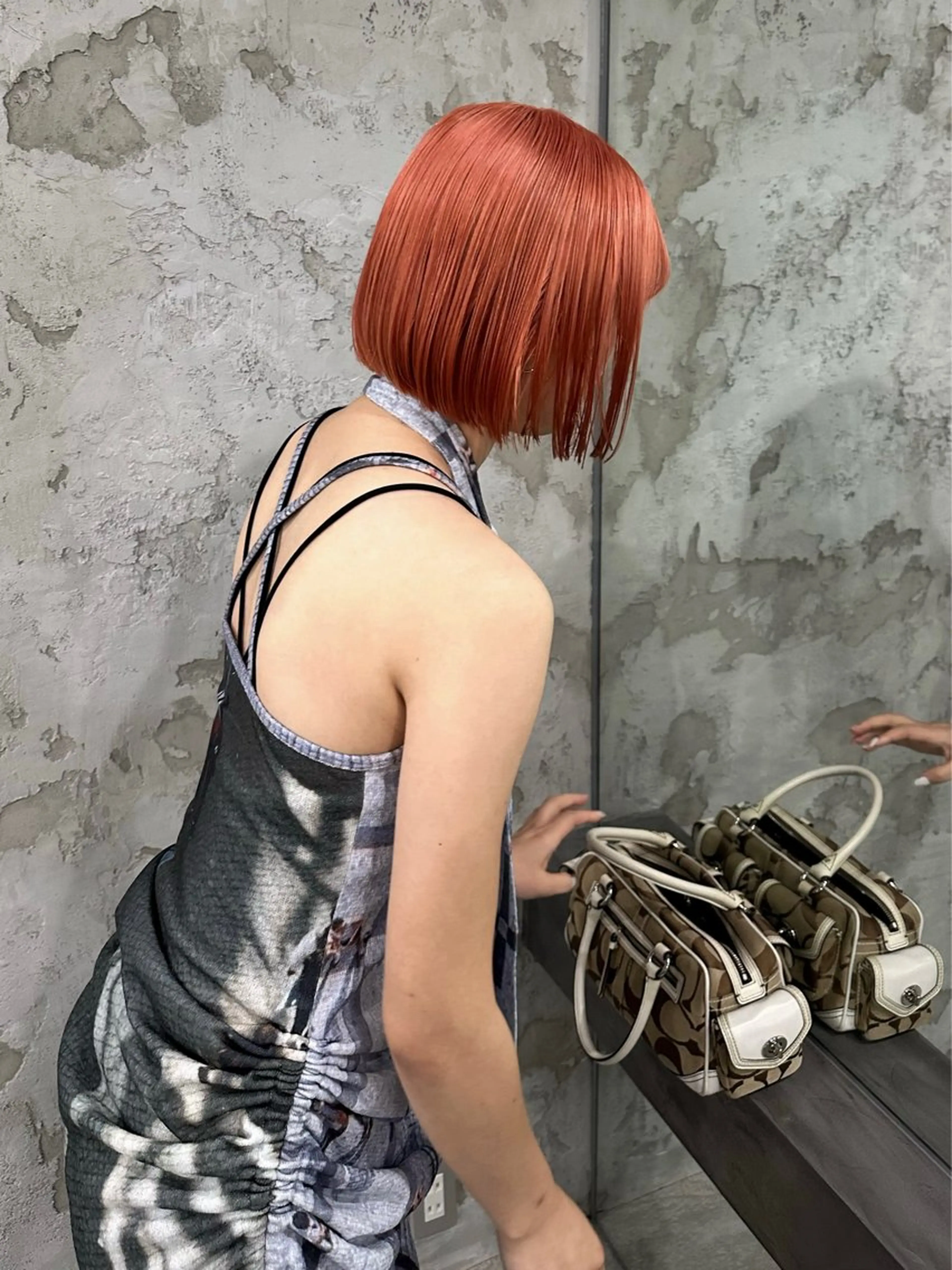 ミディアム Iwama momokaのヘアスタイル