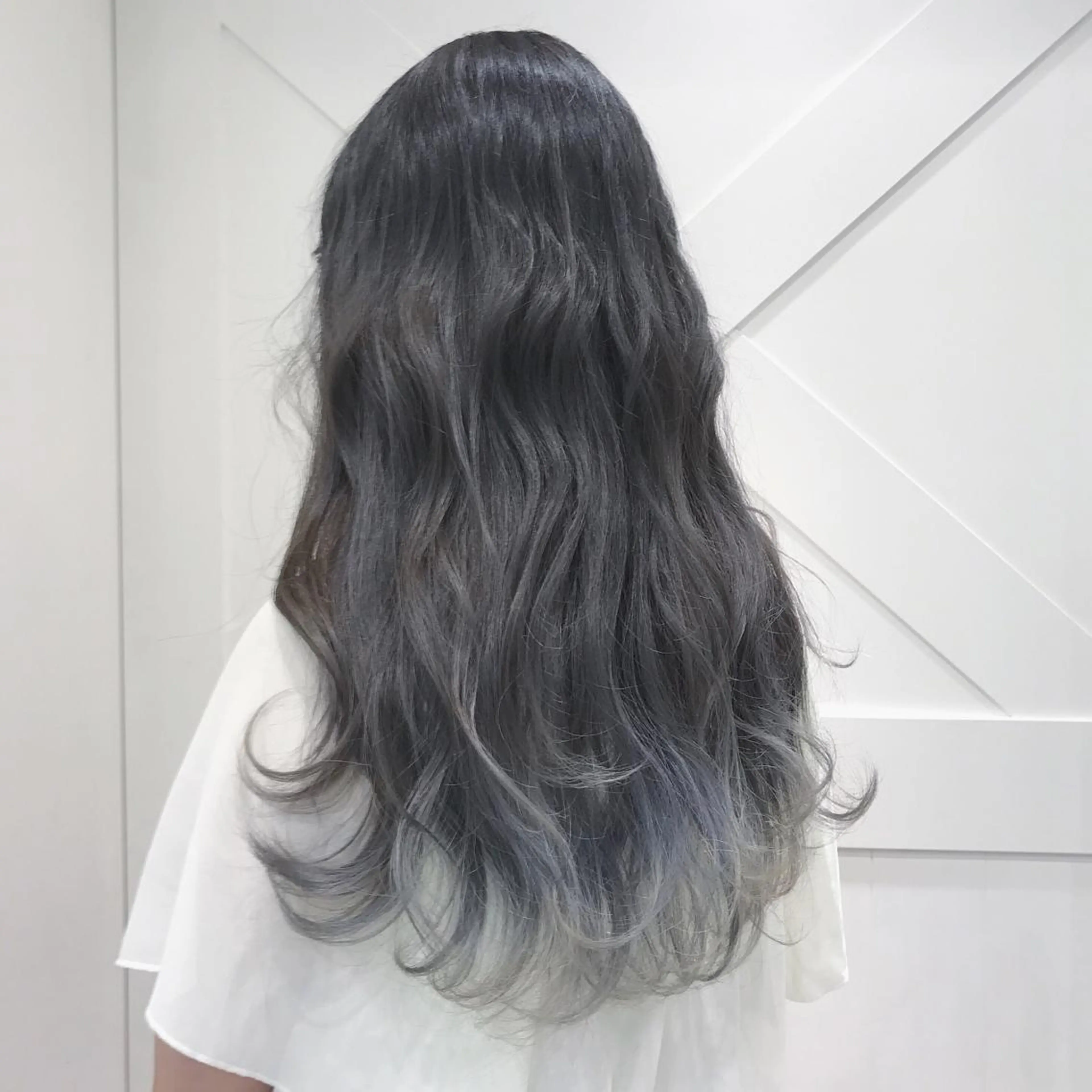 ロング カラー パーマ ヘアアレンジ IwAsh二俣川所属・IwAsh✄﻿ アオイのヘアスタイル