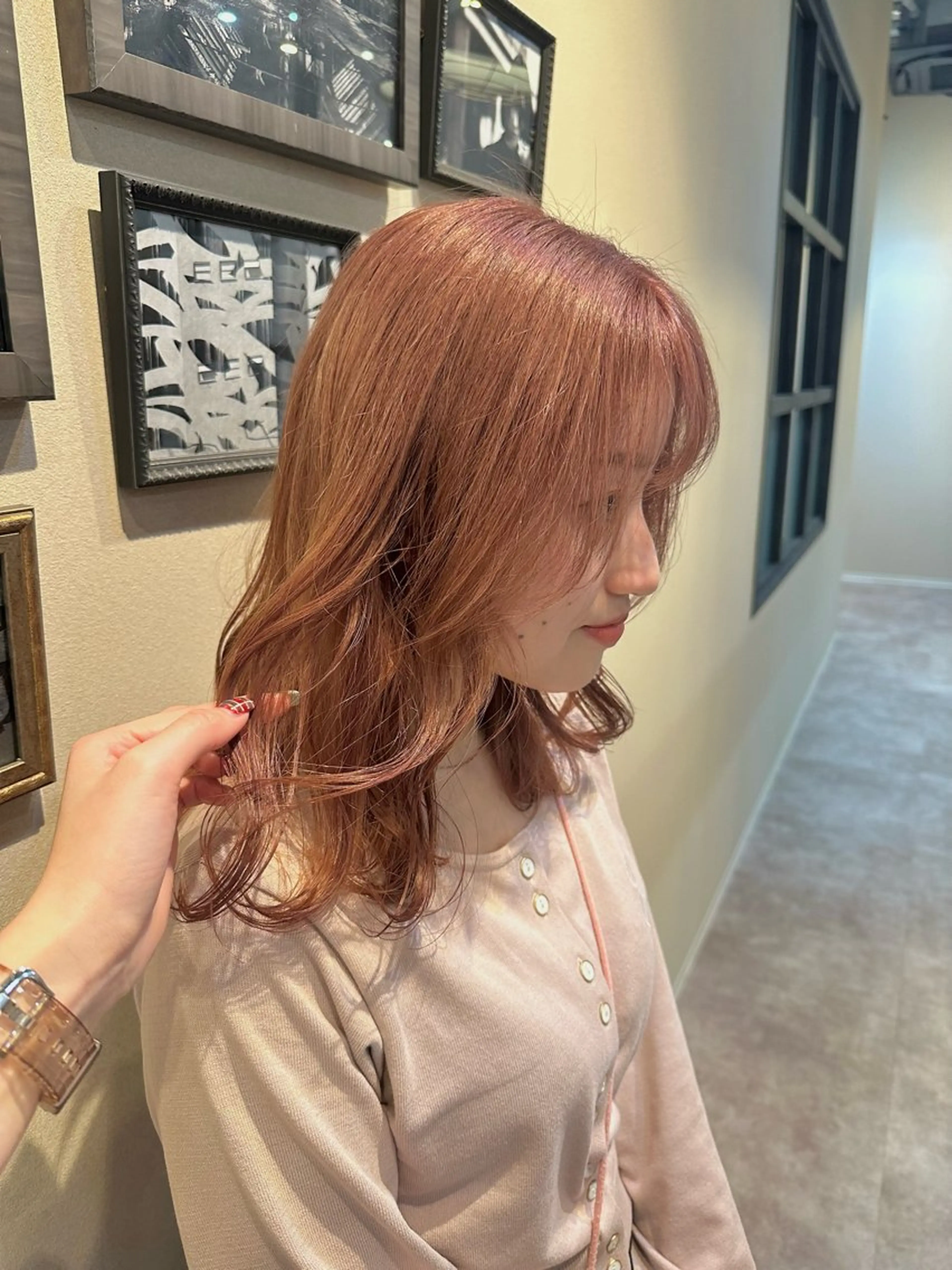 セミロング カラー ベージュカラー ピンクカラー ピンクベージュ Sara newi 🎀透明感🎀のヘアスタイル