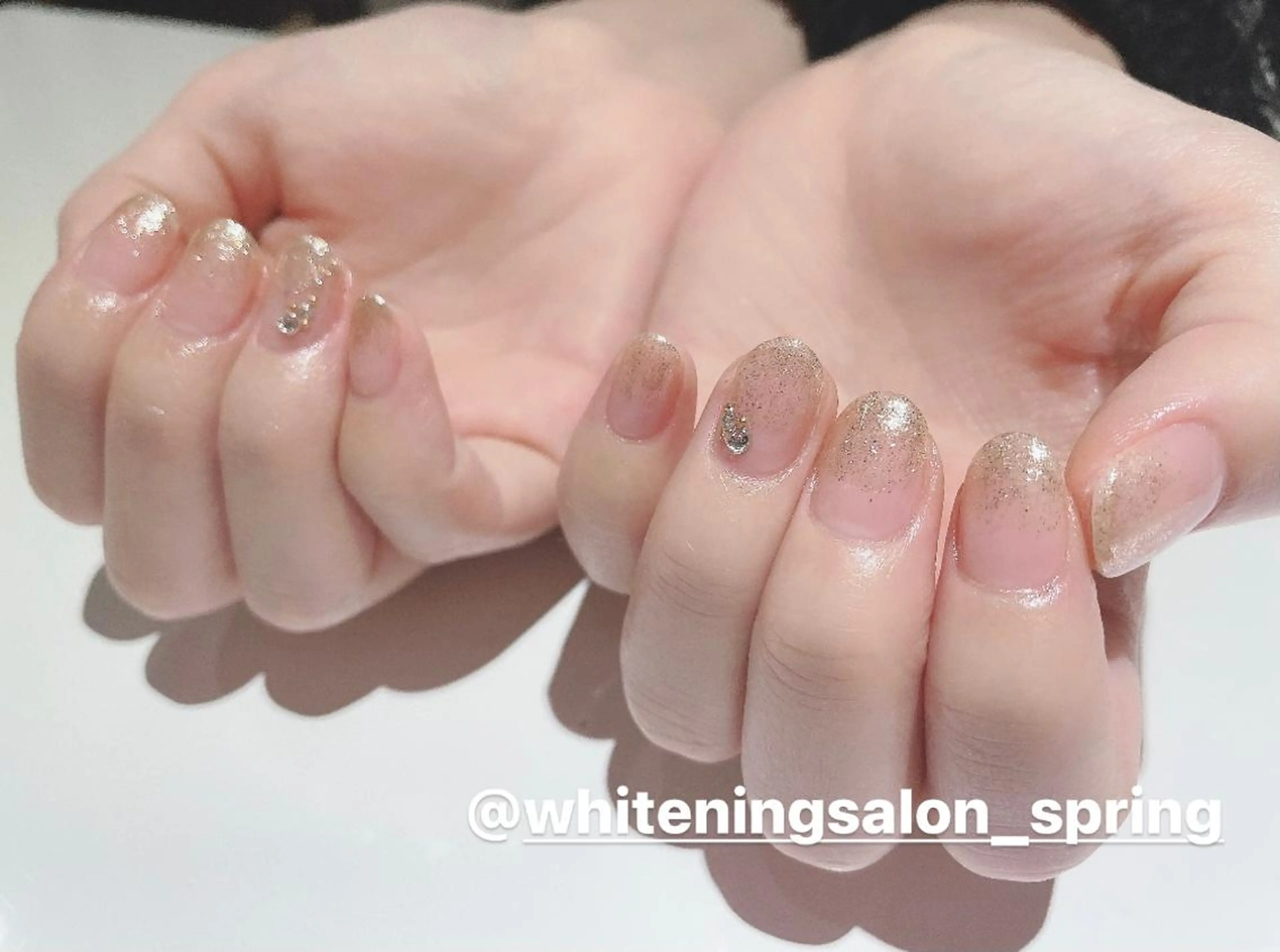 ネイル Nakao Hitomiのネイルデザイン