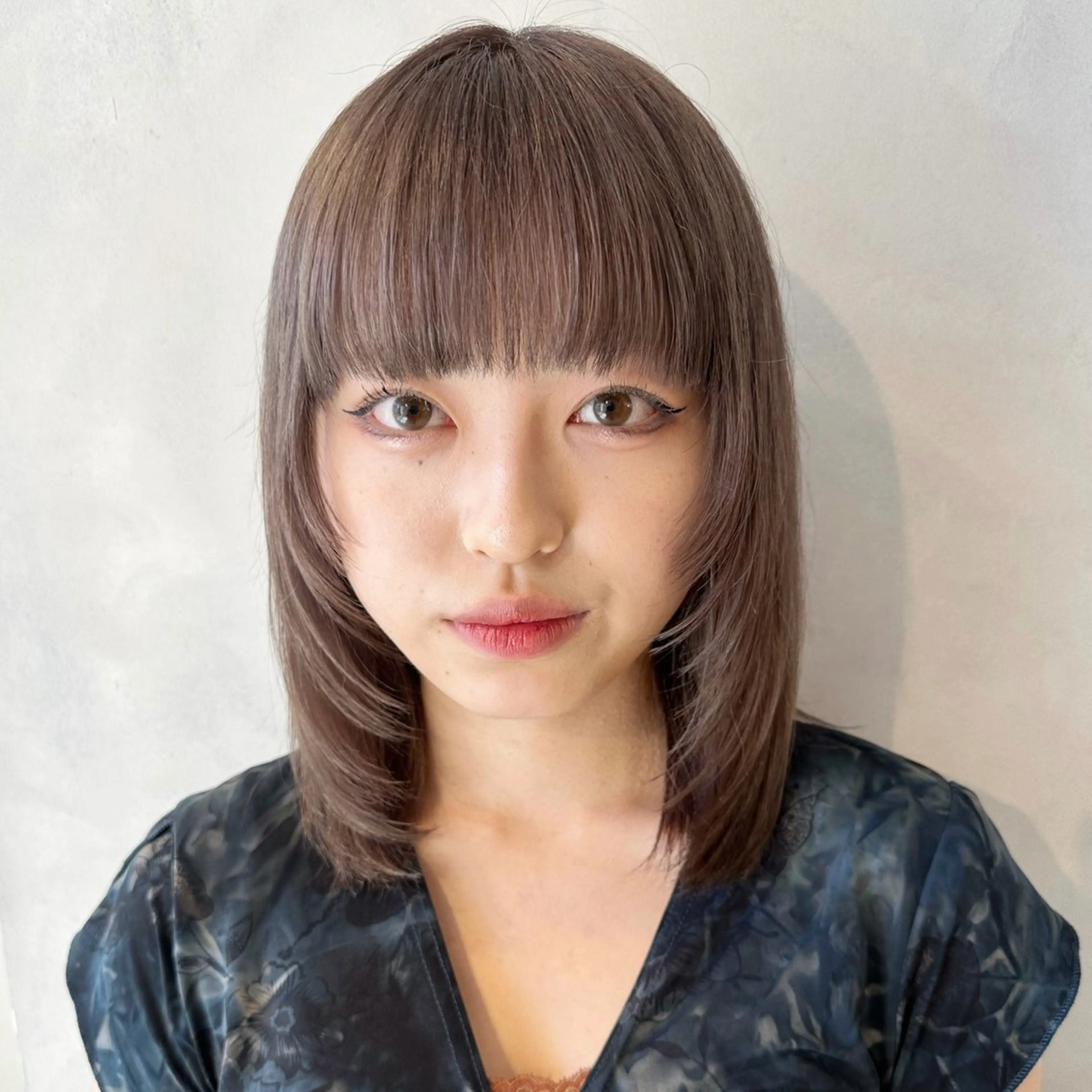 ミディアム カラー ヘアカラー トリートメント デザインカラー/パー マ🦖外岡咲希🦖のヘアスタイル