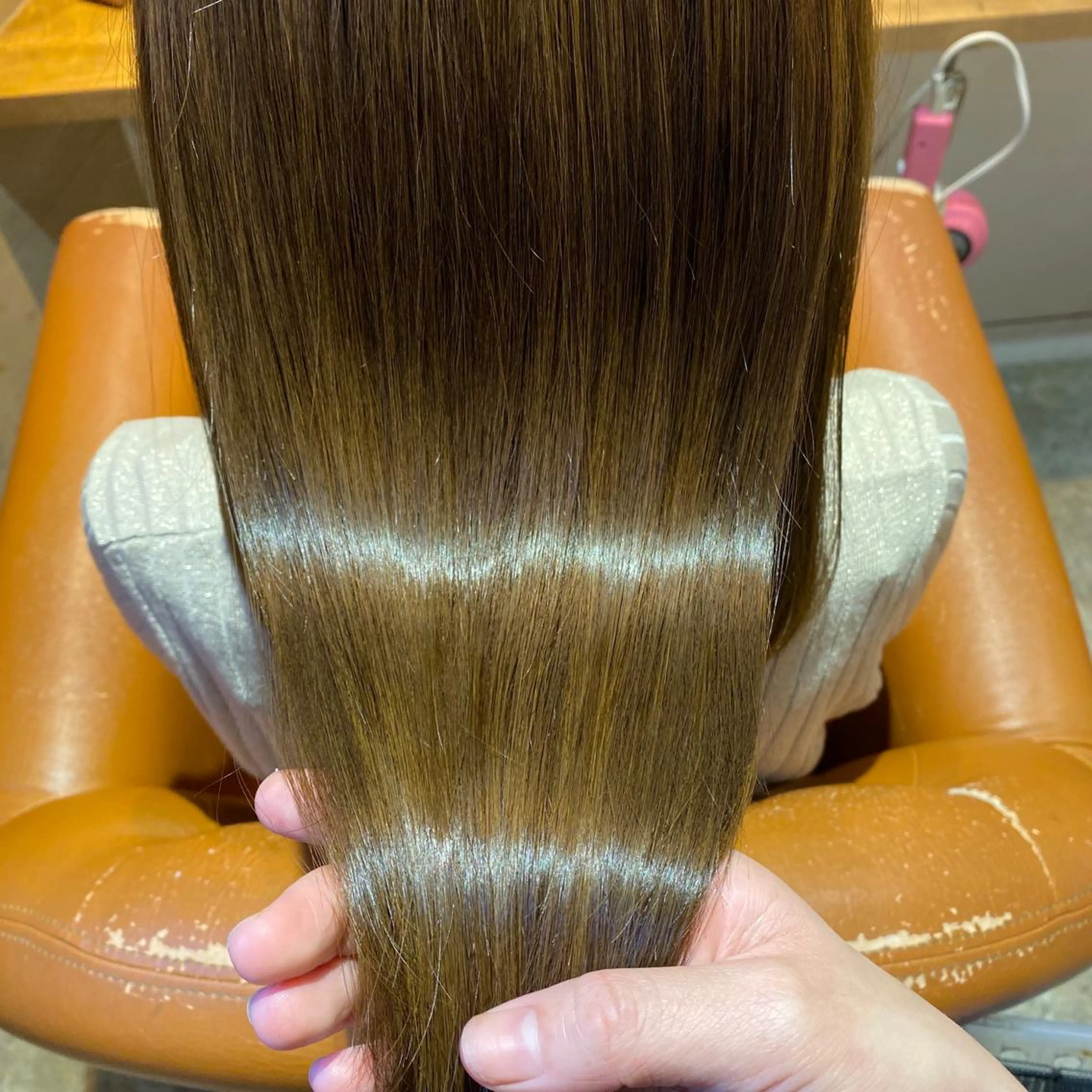 セミロング カラー トリートメント 髪質改善×矯正🫧 韓国ヘアasamiのヘアスタイル