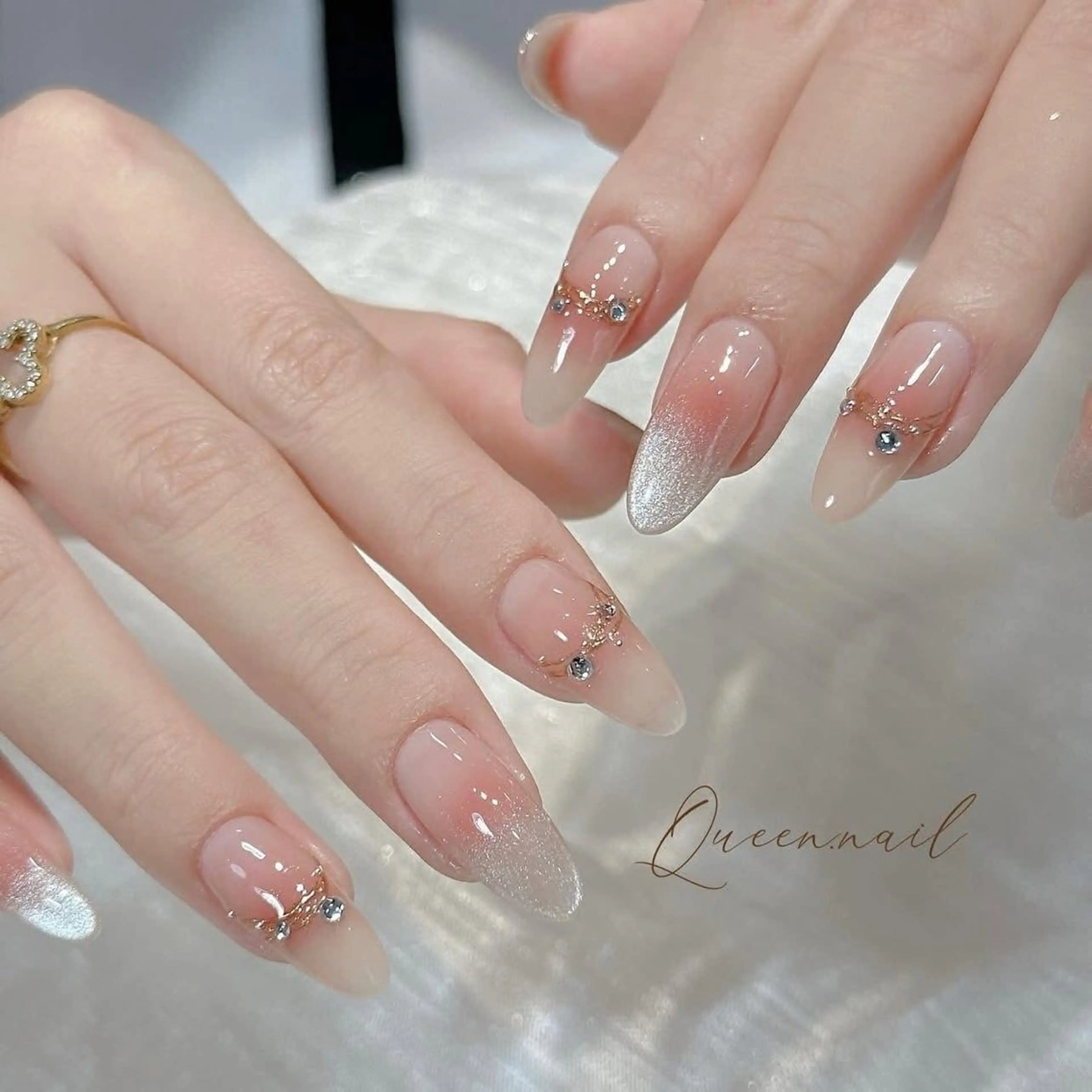 ネイル ハンドネイル Rose Ana.Chuoのネイルデザイン
