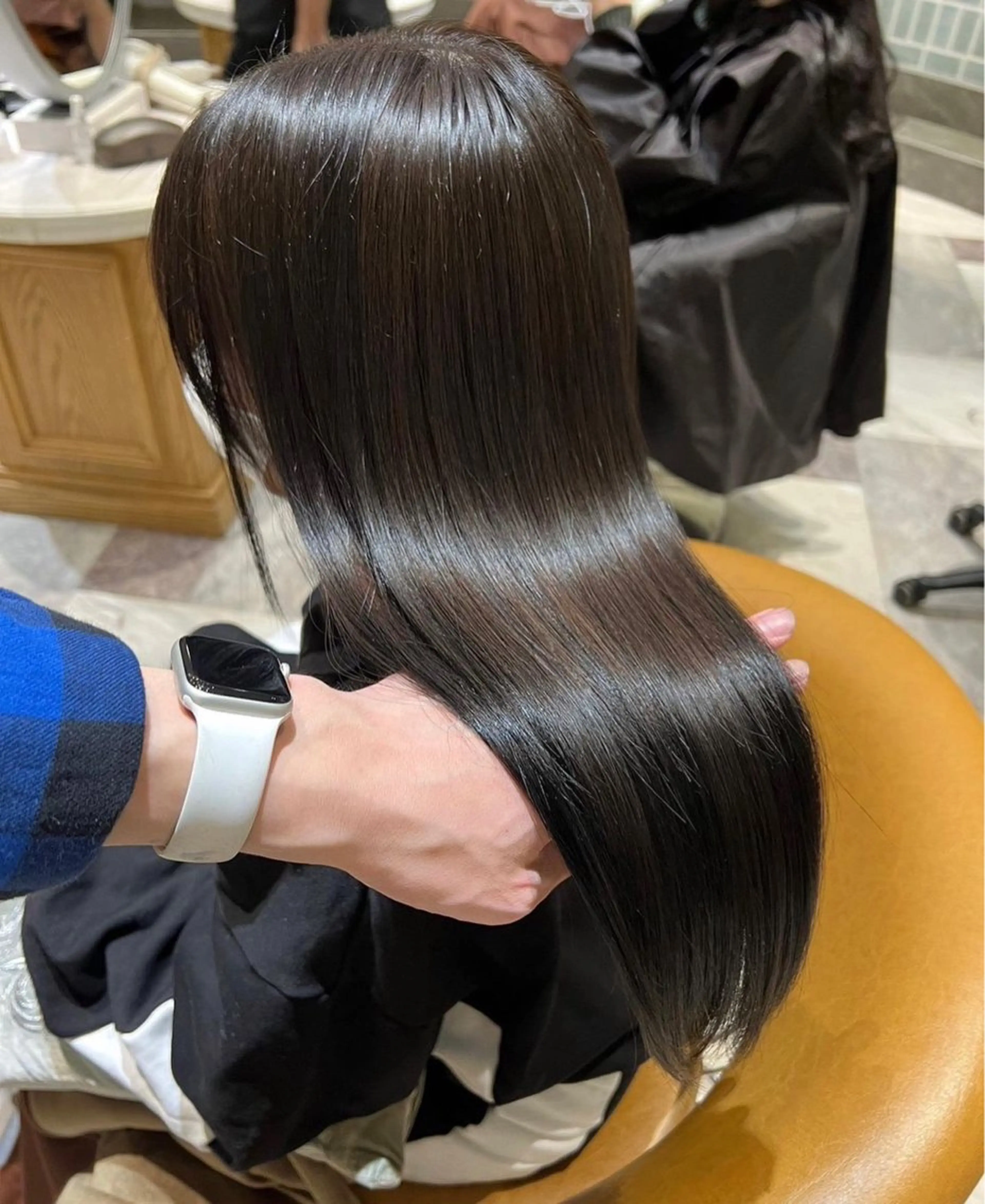 ロング ボブ ハイライト 髪質改善 韓国風ヘア 小顔カット 服部大地/ブリーチ 無しWカラー髪質改善のヘアスタイル