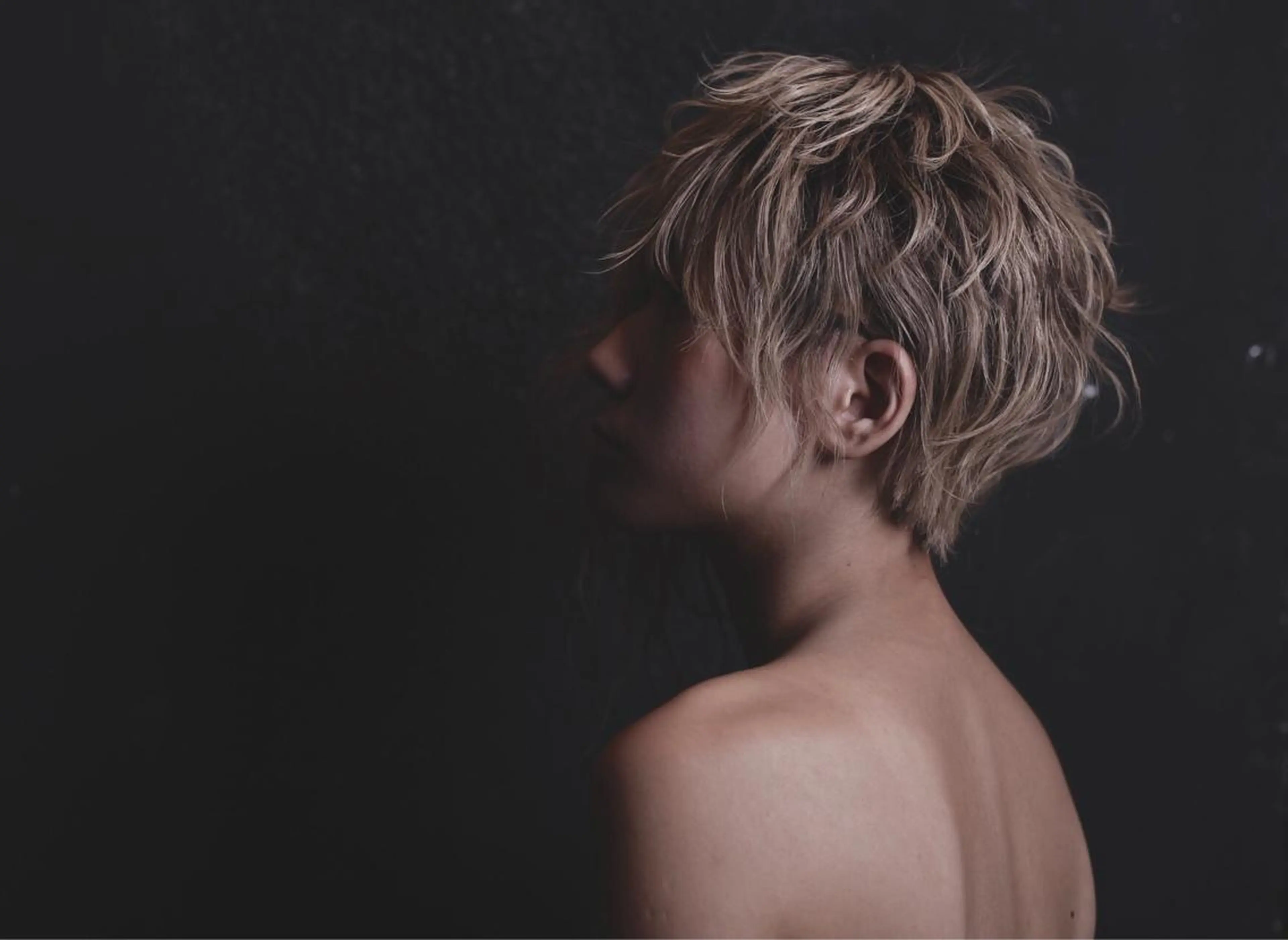 ショート ブリーチ特化/レイヤ ーカット🥀マサルのヘアスタイル