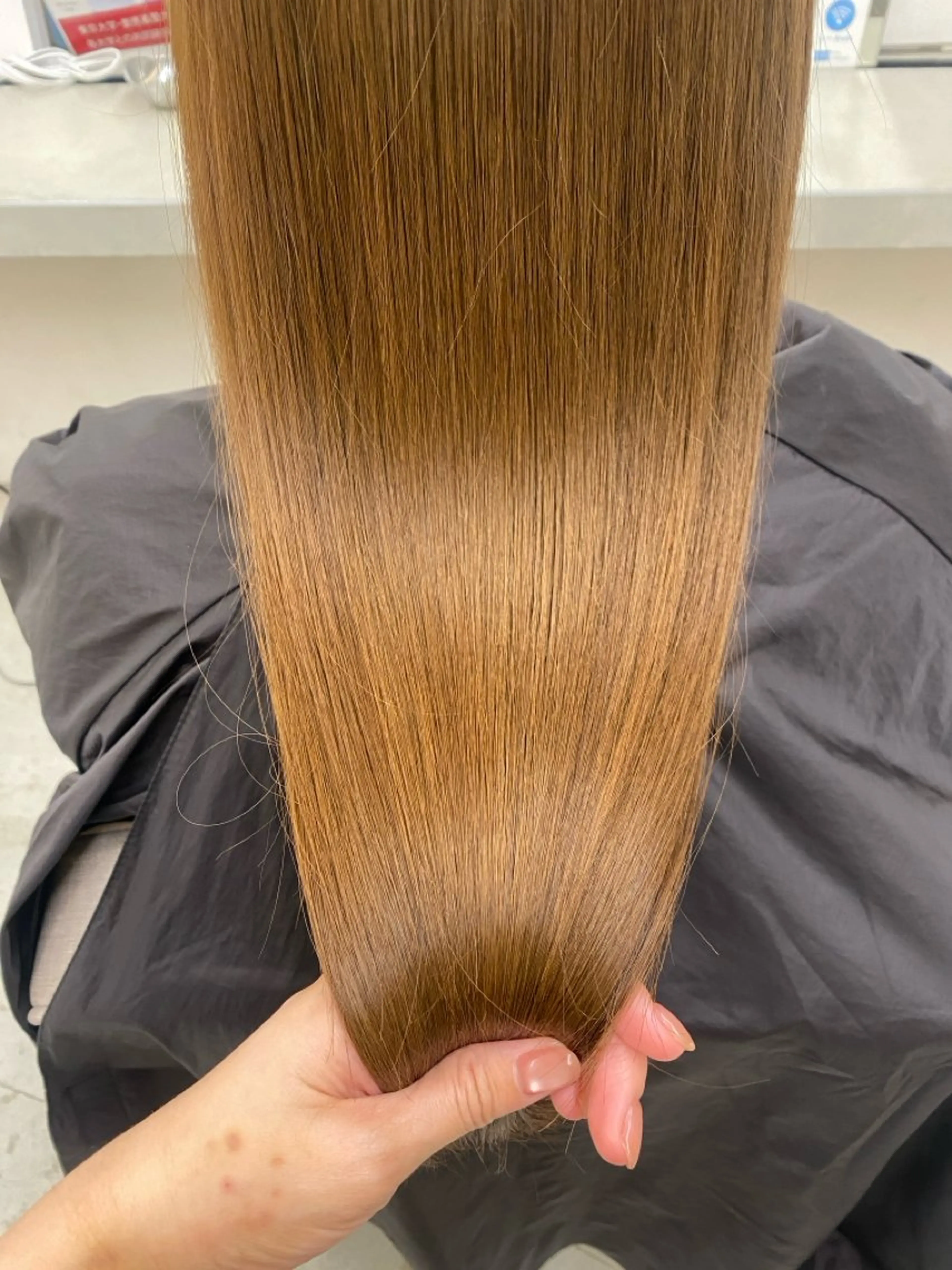 ロング 縮毛矯正 TEMIL HAIR 彩香のヘアスタイル