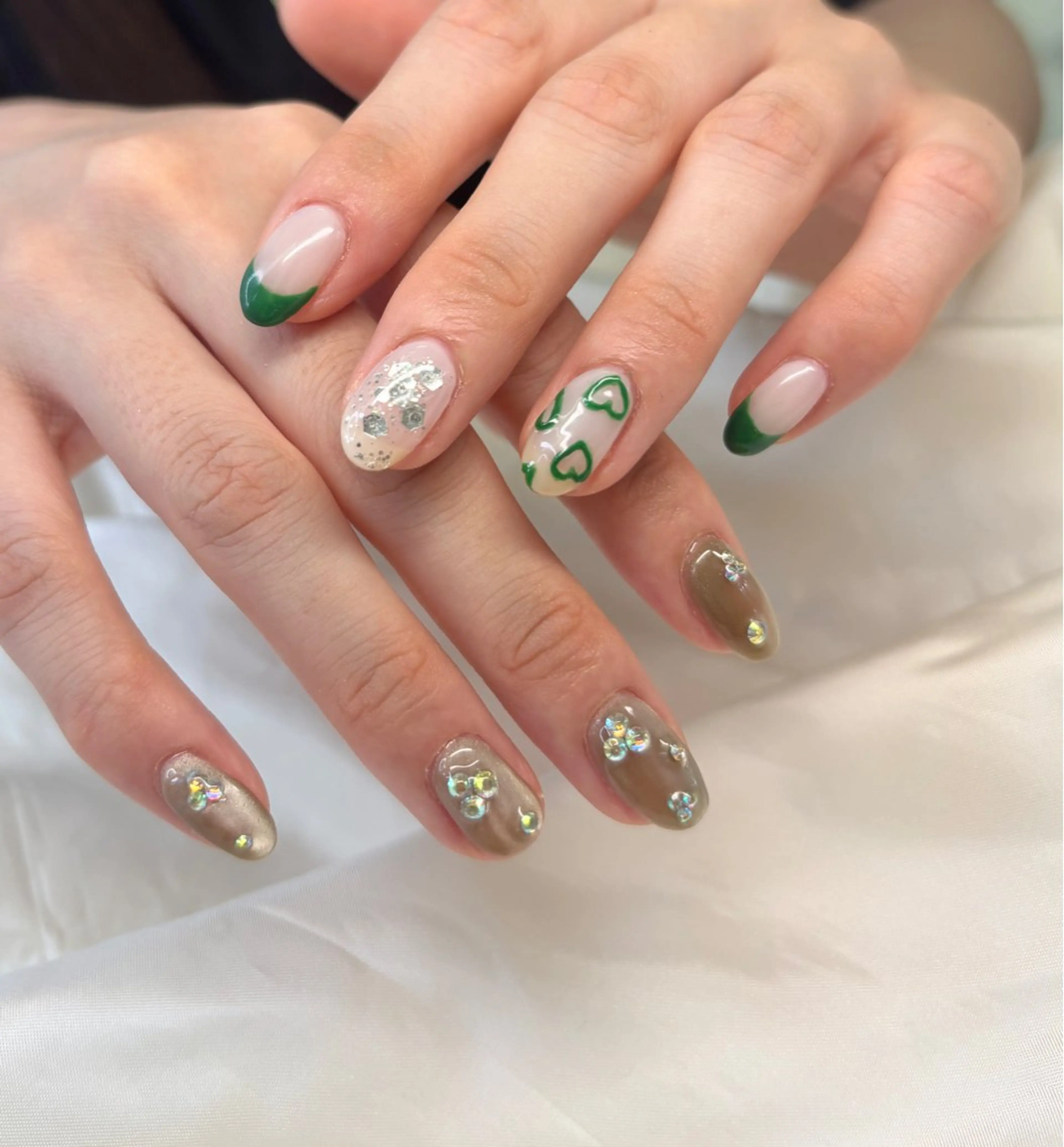 ネイル ハンドネイル Emma Jewel🏛️♡のネイルデザイン
