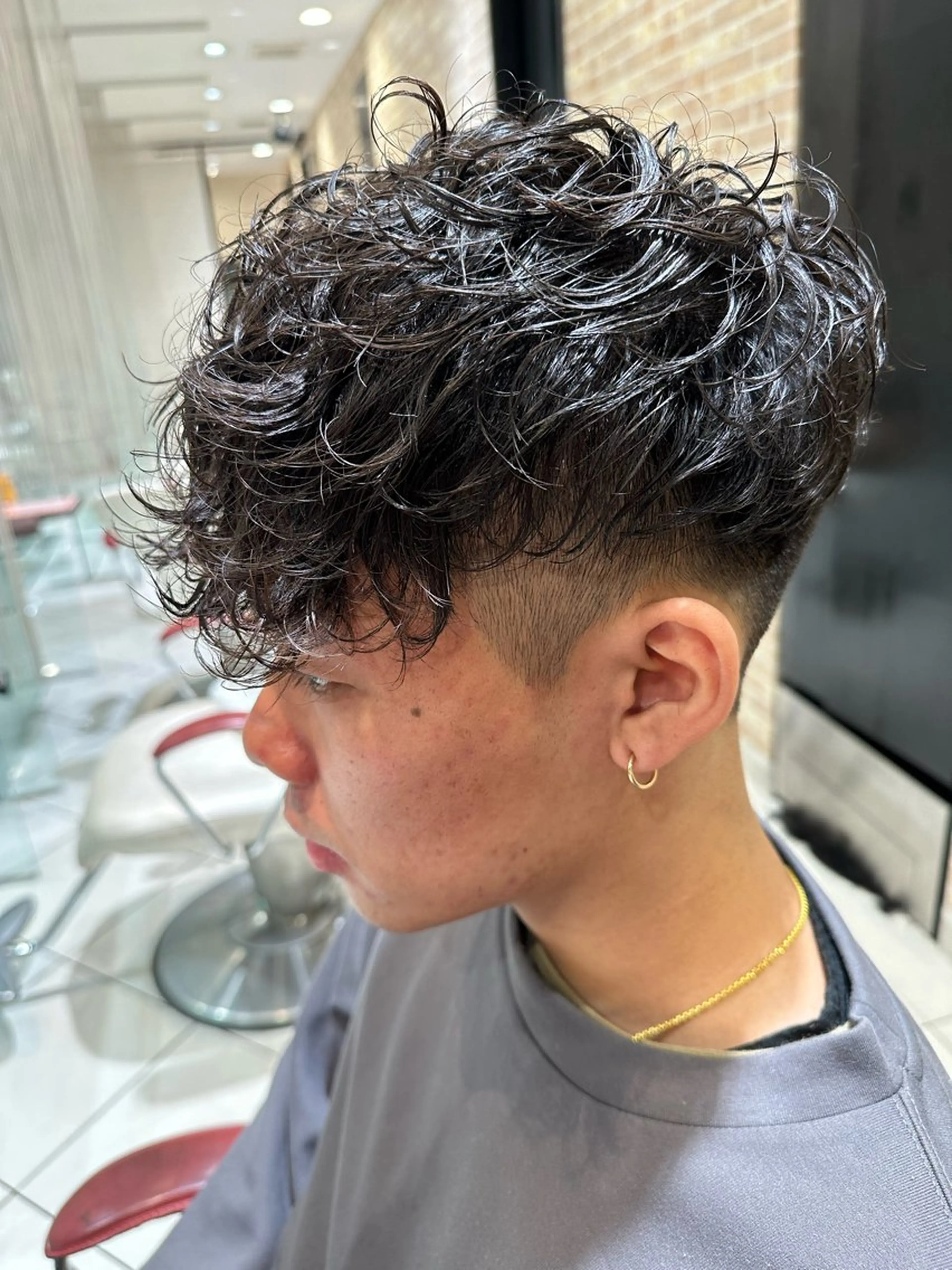 ショート パーマ メンズ メンズパーマ スペインカール 波巻きパーマ 💈メンズ特化 美容師サキ💈のヘアスタイル