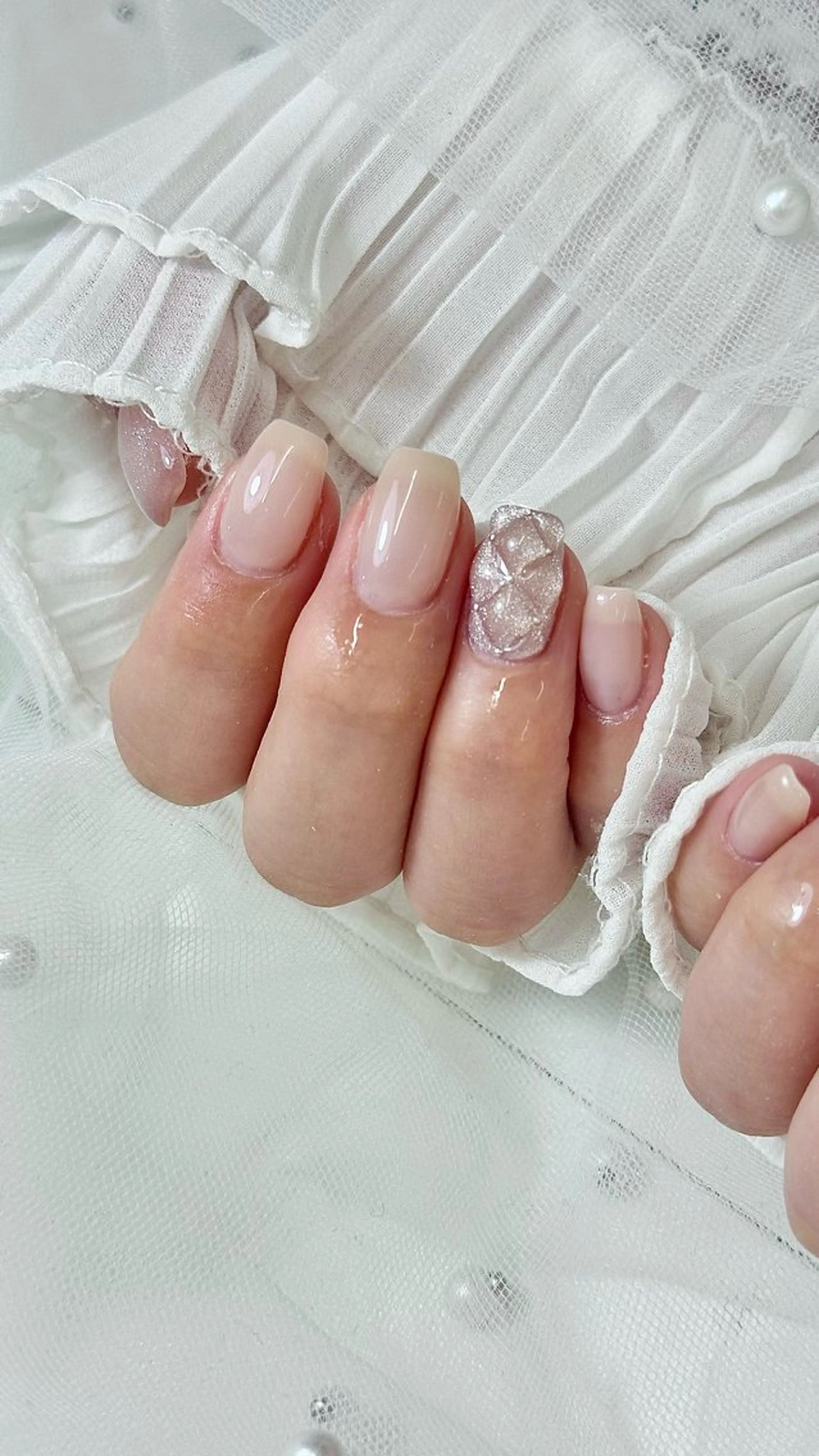 ネイル Prunelle Sawaneのネイルデザイン