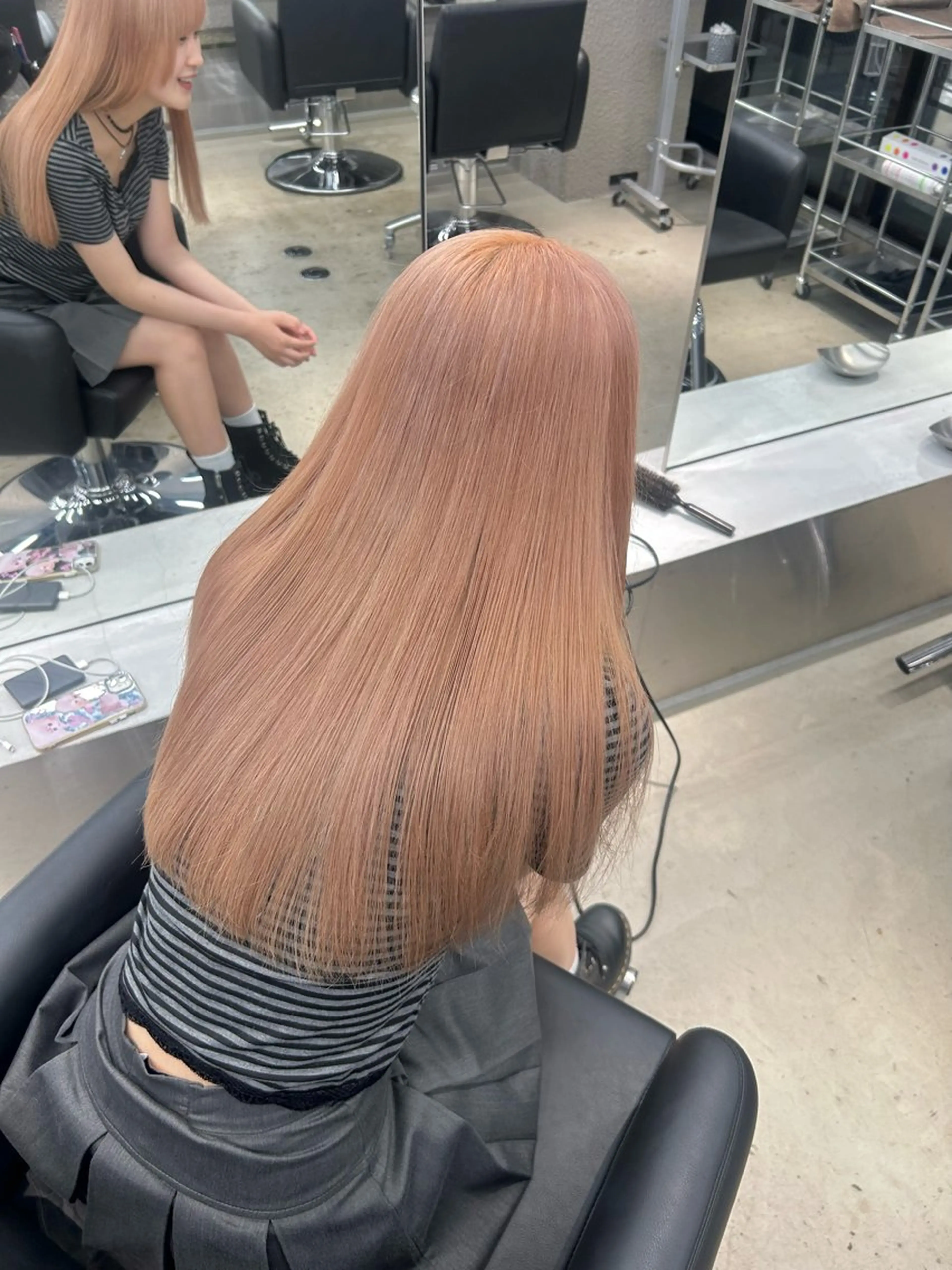 ロング カラー ベージュカラー ブリーチ オレンジ オレンジベージュ ✅ケアブリーチ✅ トヨオカ ノブヒデのヘアスタイル