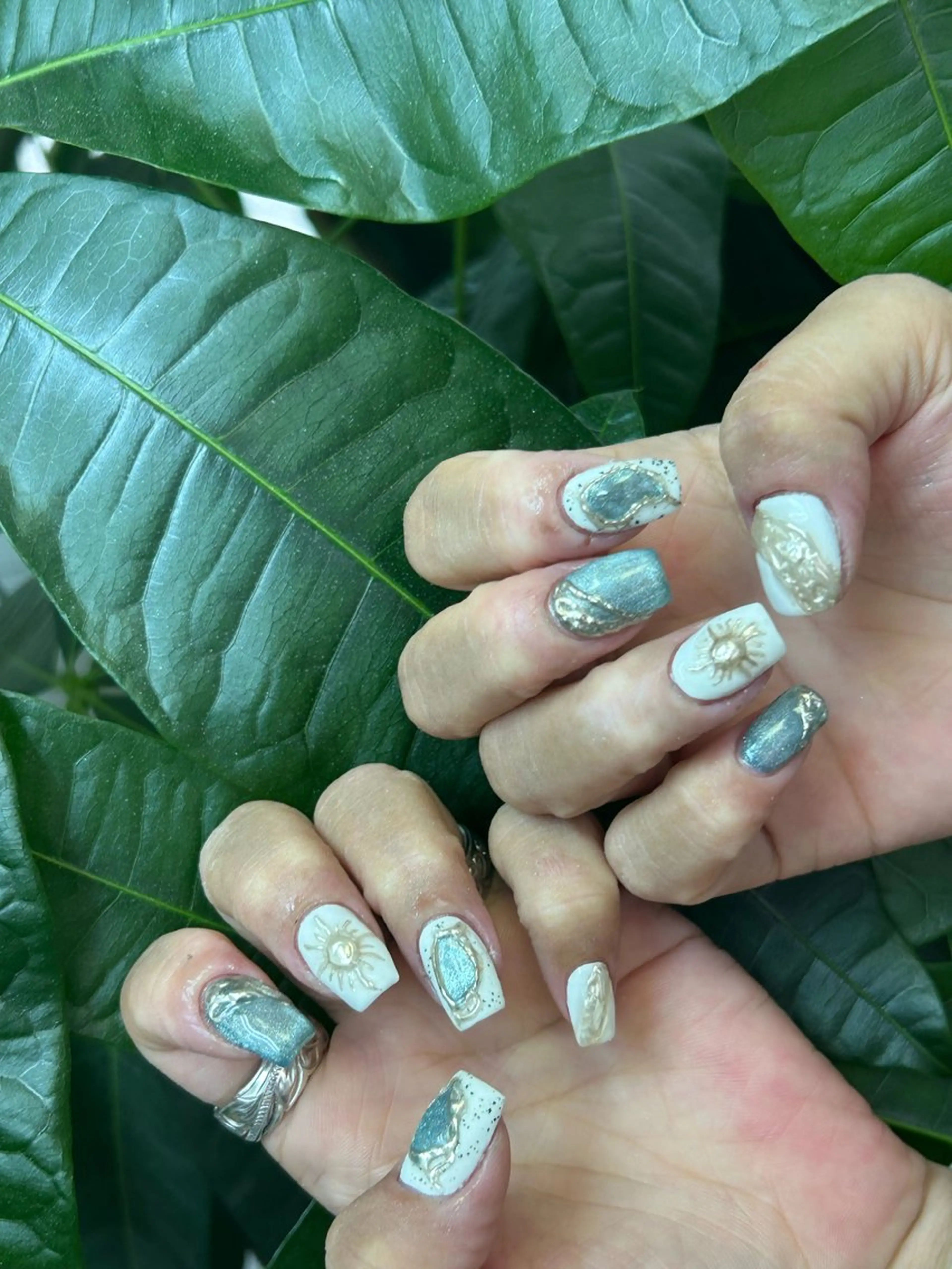 ネイル brilliant s.kのネイルデザイン