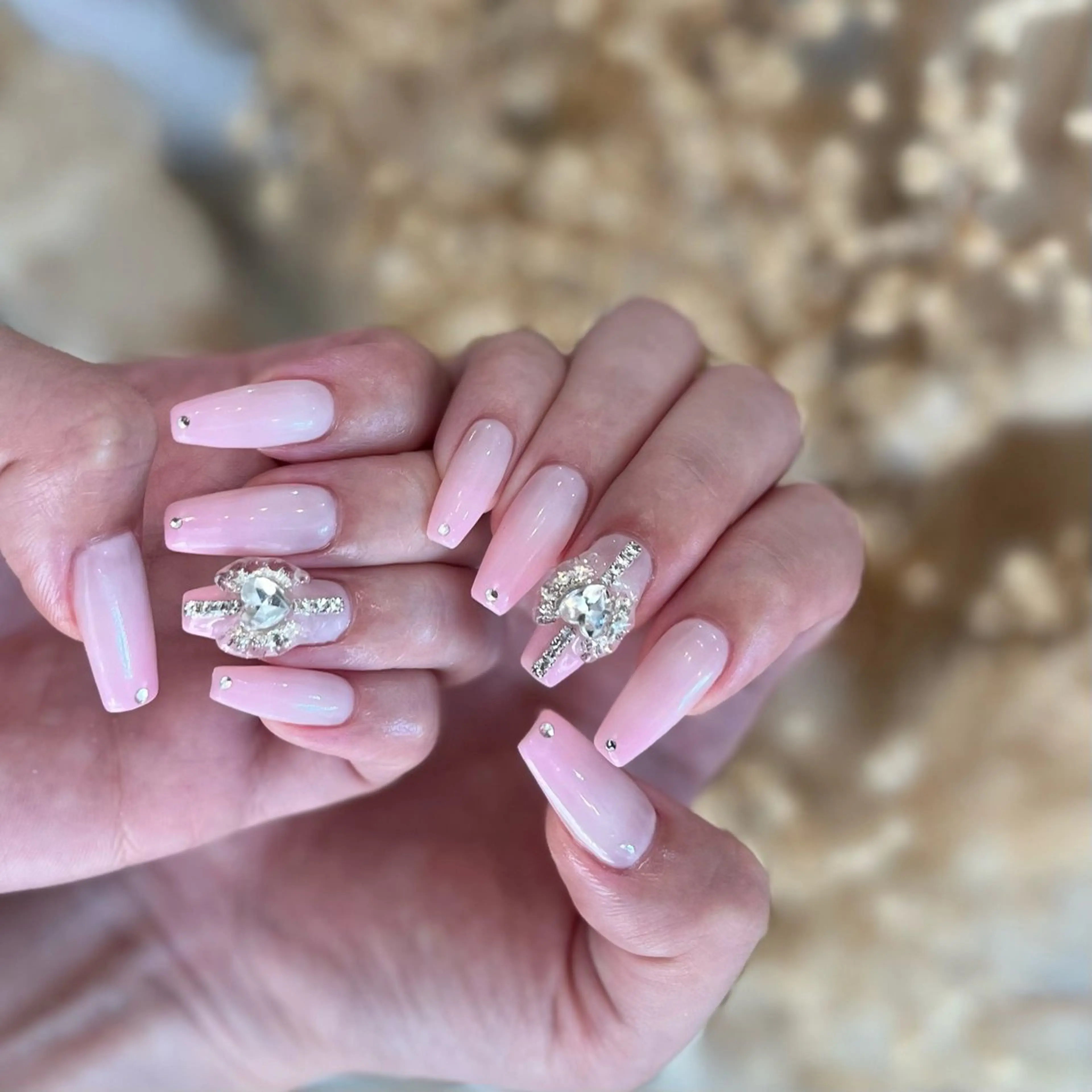 ネイル ハンドネイル フットネイル Best Nail NANA🤍のネイルデザイン