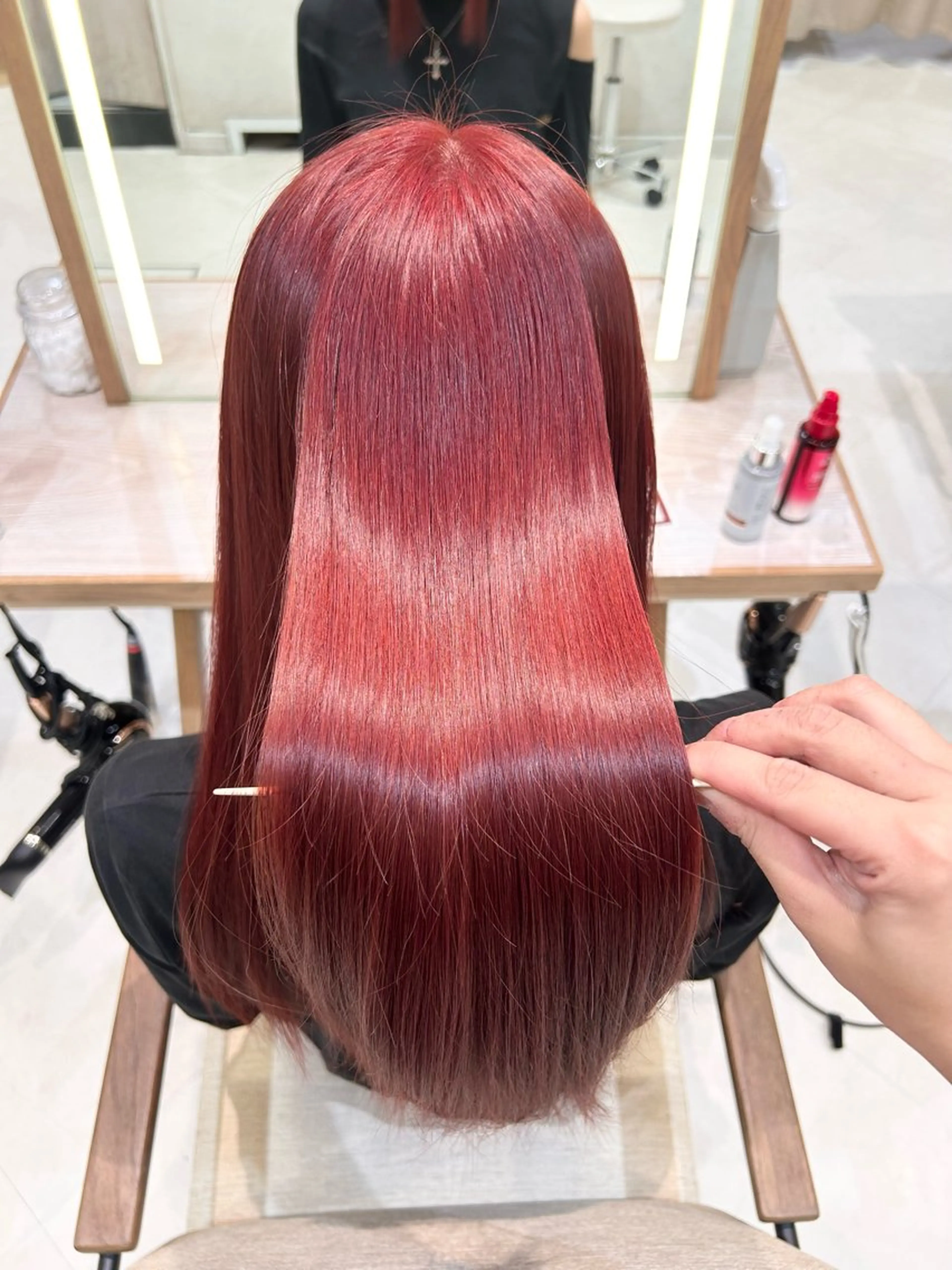 ロング カラー ブリーチ ダブルカラー ブリーチなしカラー ヘアカラー 縮毛/透明感カラー トリートメントのヘアスタイル