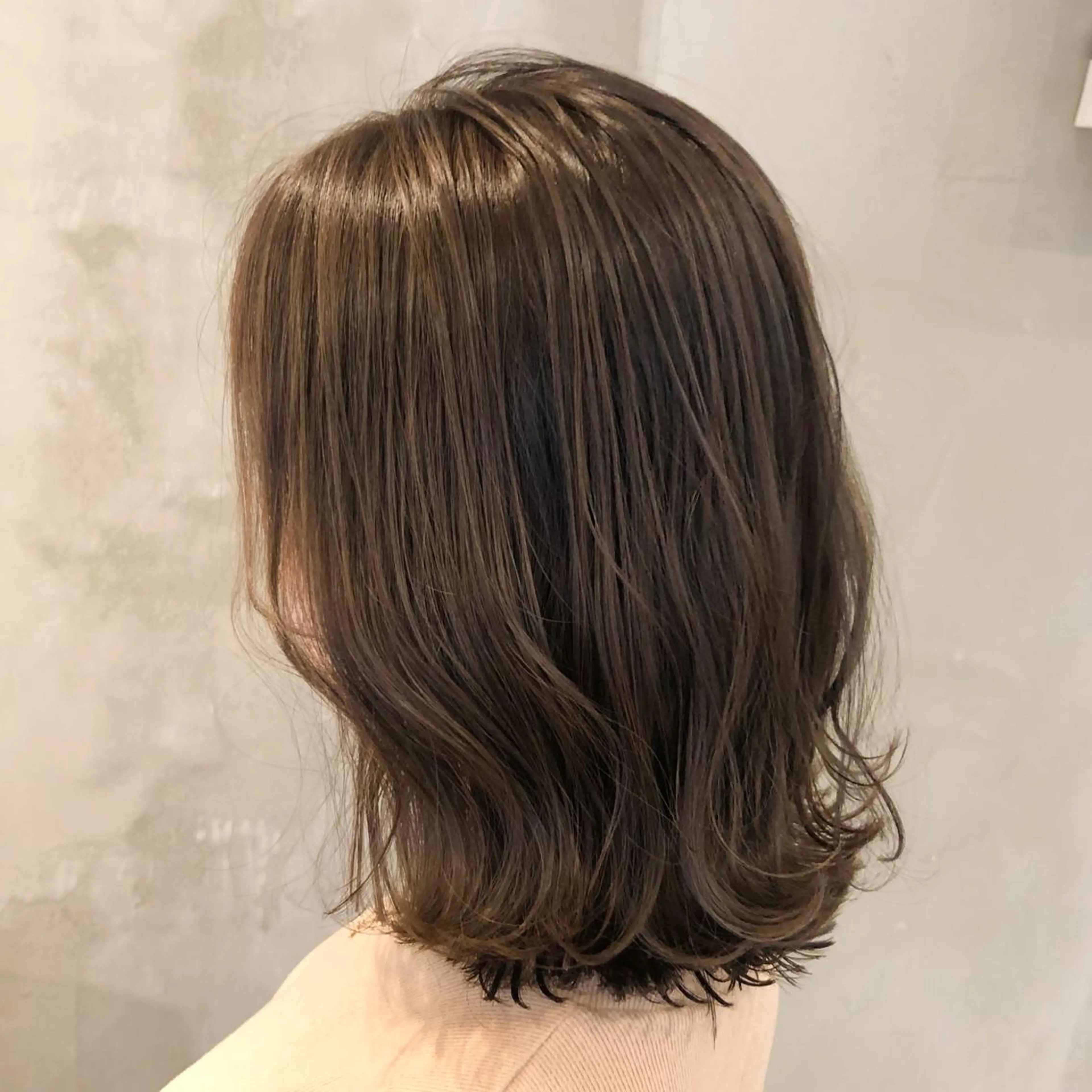 ミディアム カラー パーマ ヘアアレンジ ベージュカラー 顔周りcut・ご相談 ＝新宿しずく🇰🇷のヘアスタイル
