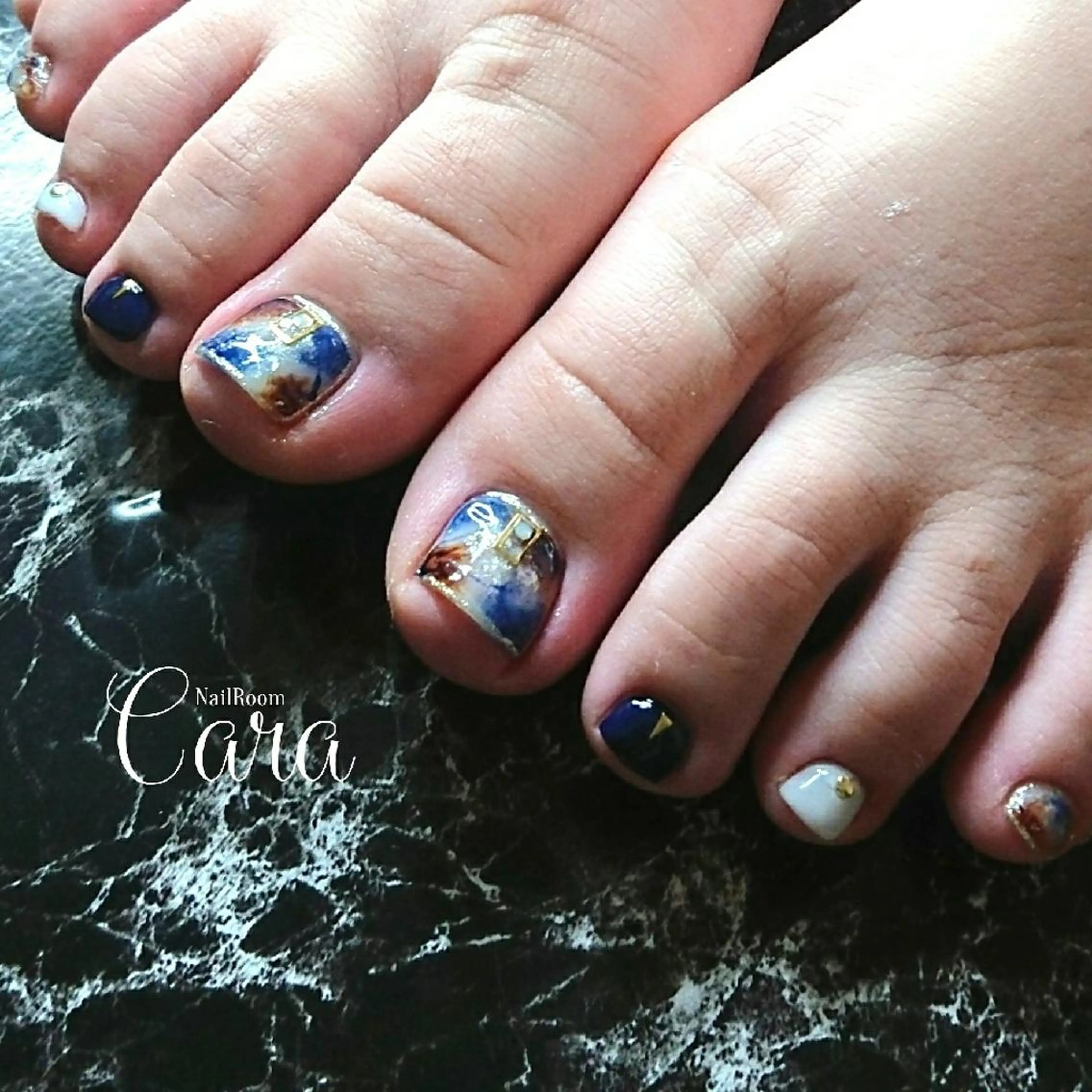 ネイル instinkt_ Mio Mizunoのネイルデザイン