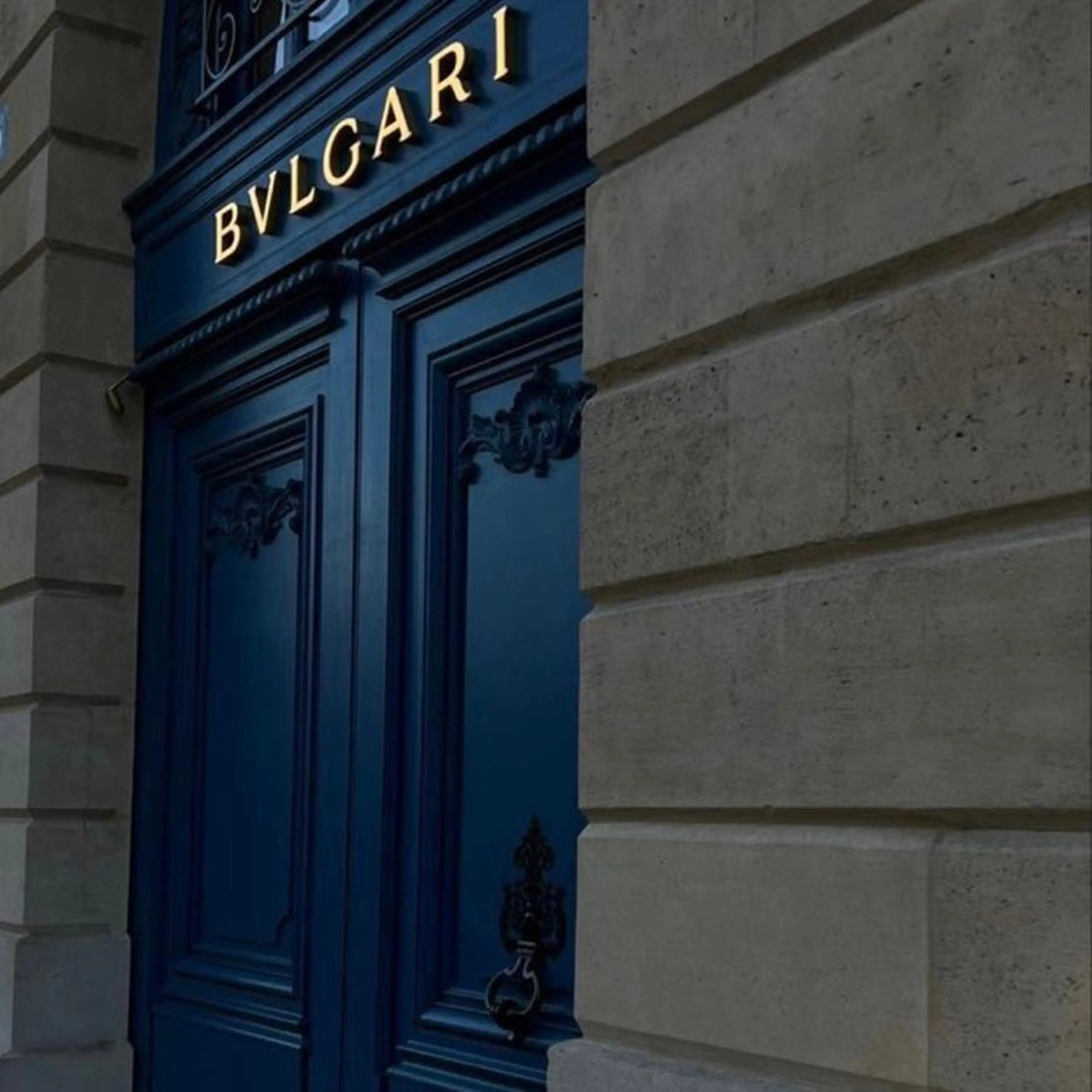 IwAsh  大和駅店所属・shiho .のヘアスタイル