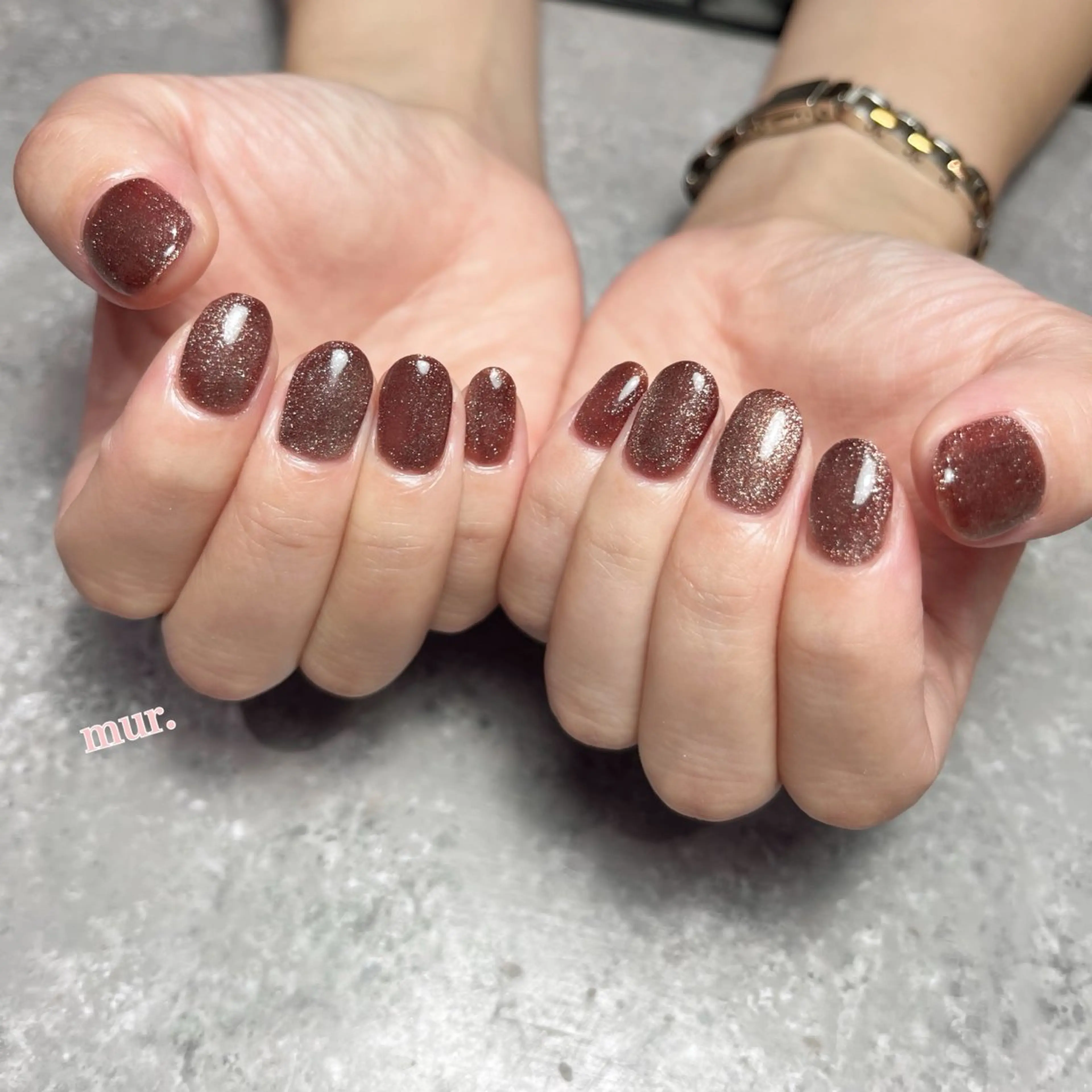 ネイル ブラウン マグネットネイル ワンカラーネイル ハンドネイル nailsalon mur.のネイルデザイン