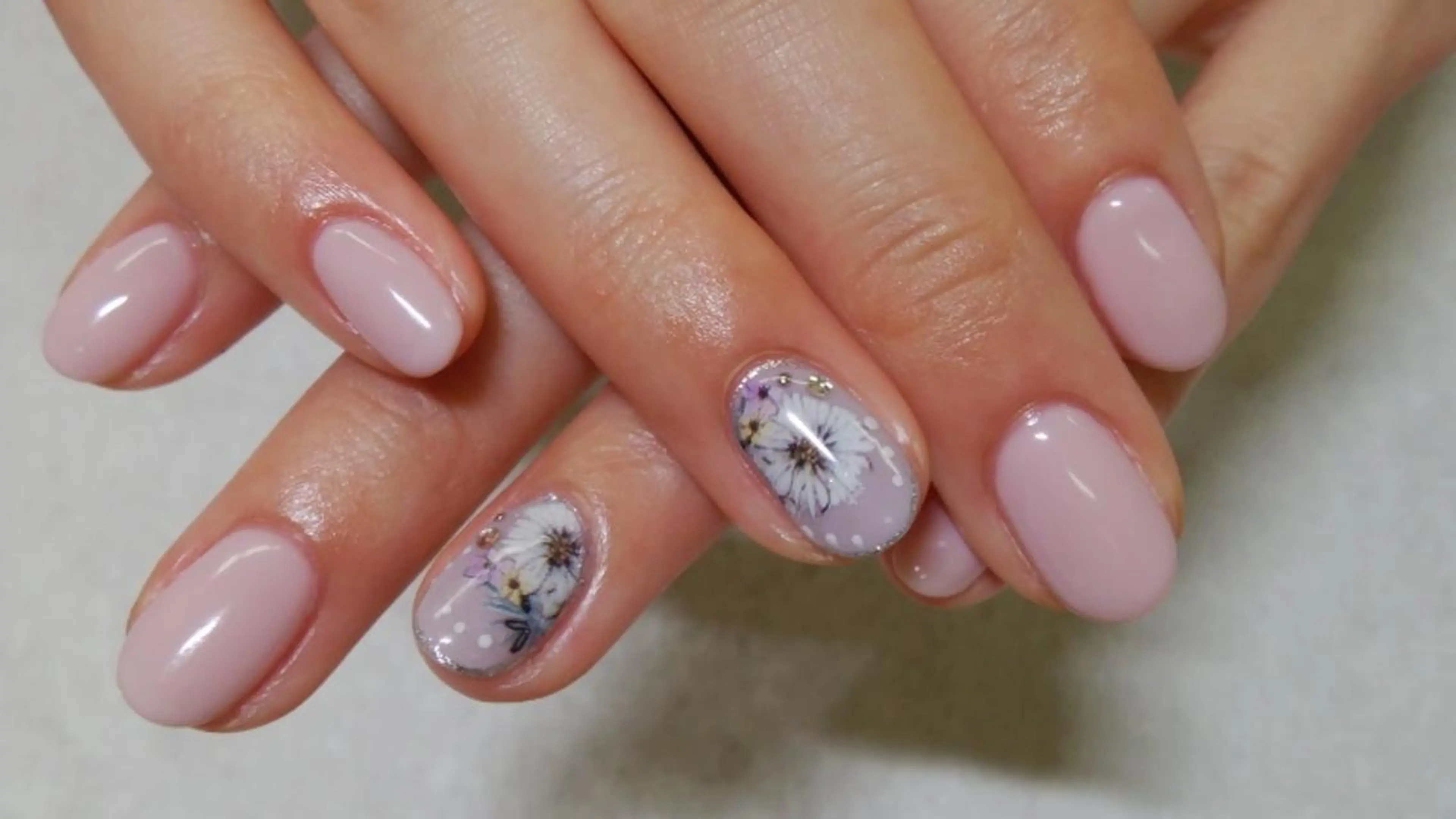 ネイル リラクゼーション＆ネイル仙殊~センジュ~所属・senju 　のネイルデザイン