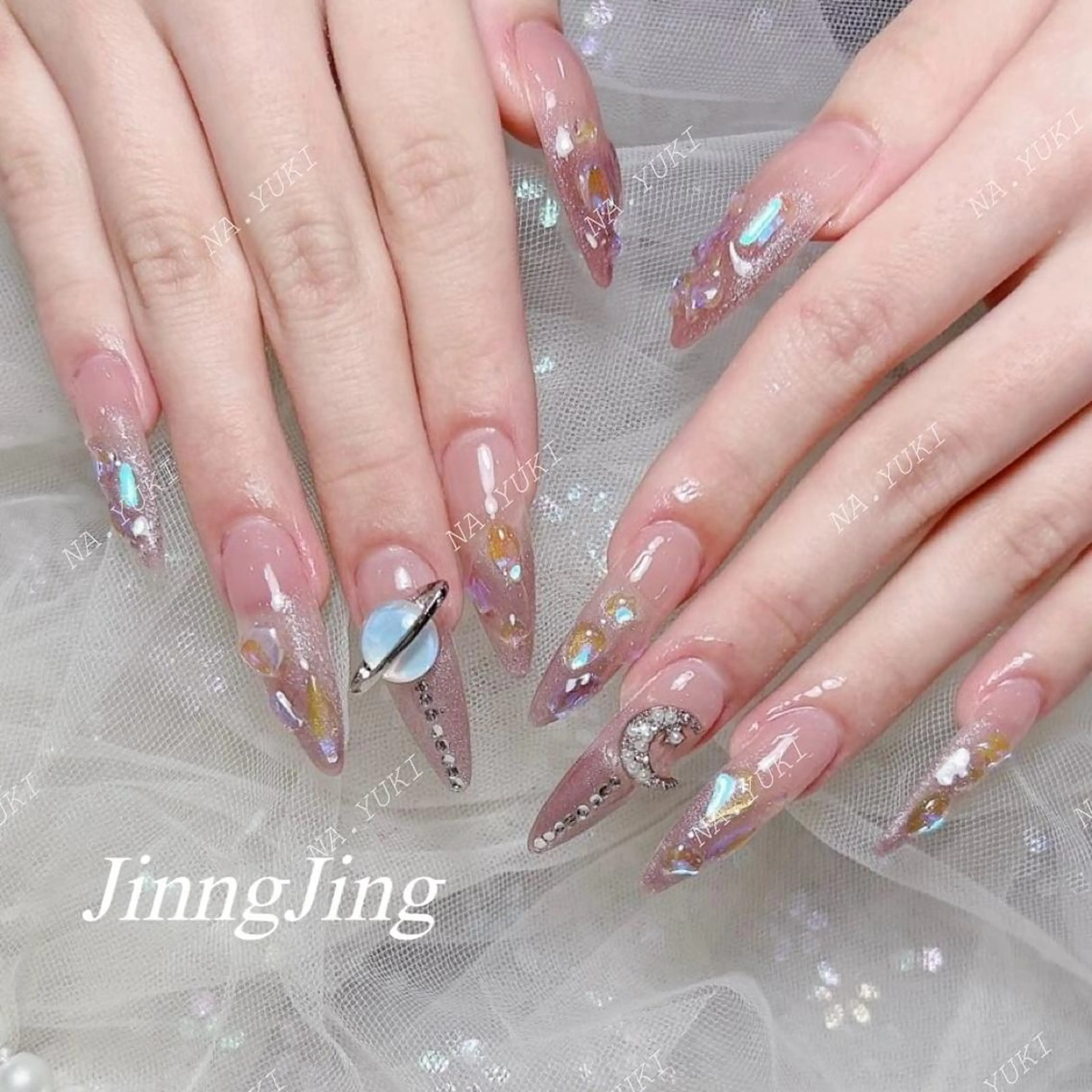 ネイル ハンドネイル ハンドケア ナユキNA.YUKI 池袋店のネイルデザイン