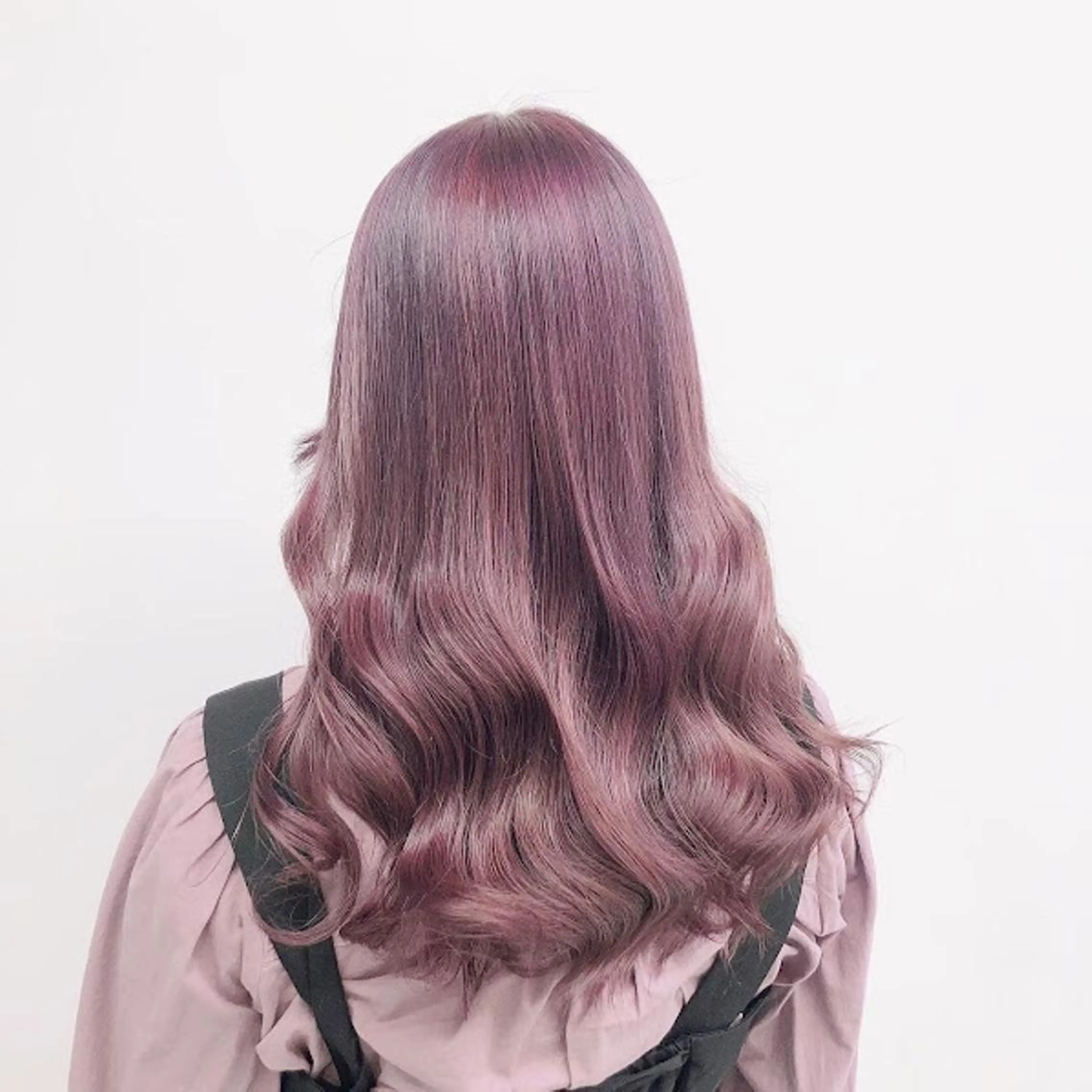 カラー 🪽THEATER 表参道🪽のヘアスタイル