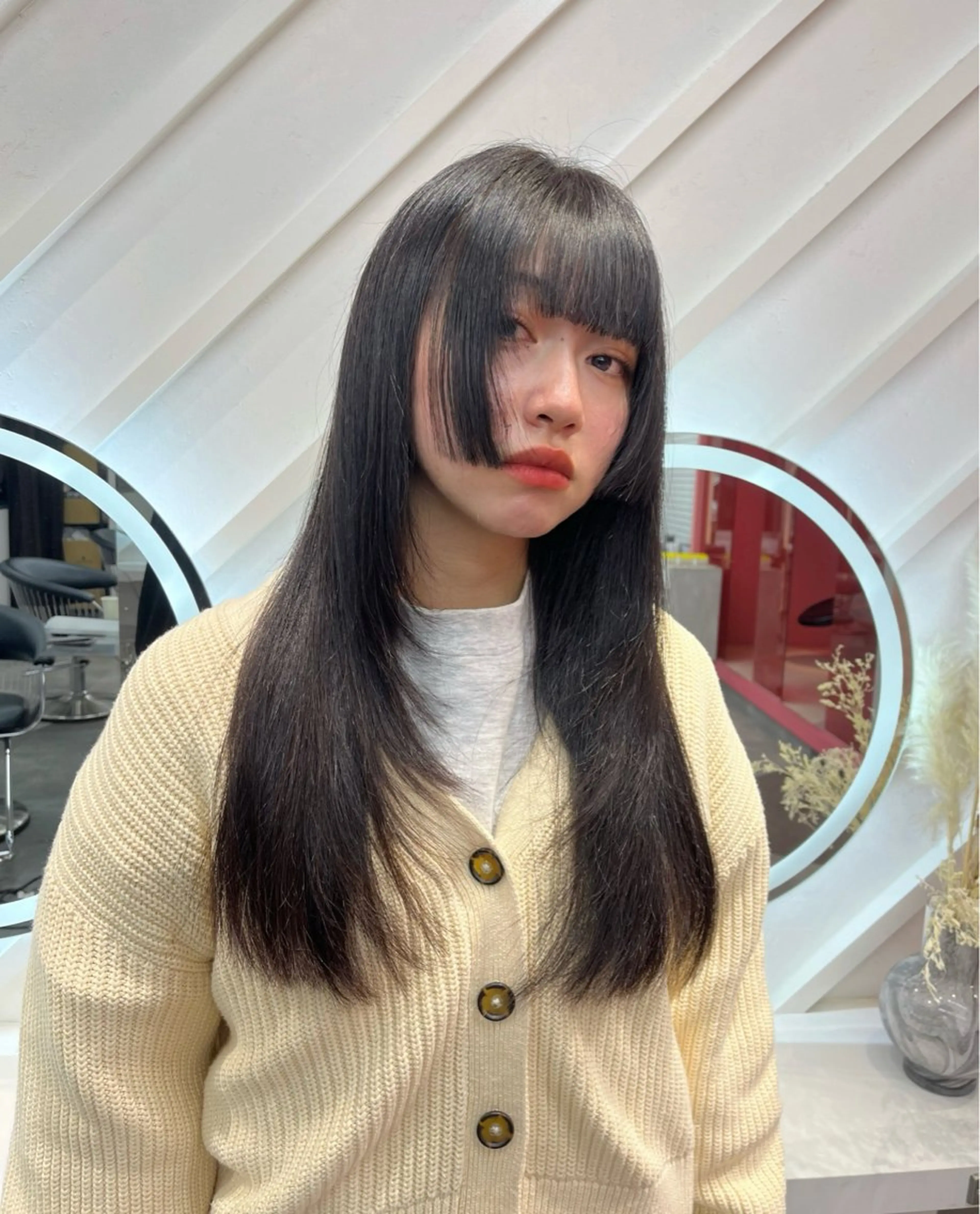 セミロング 山崎/韓国縮毛矯正 レイヤー髪質改善のヘアスタイル
