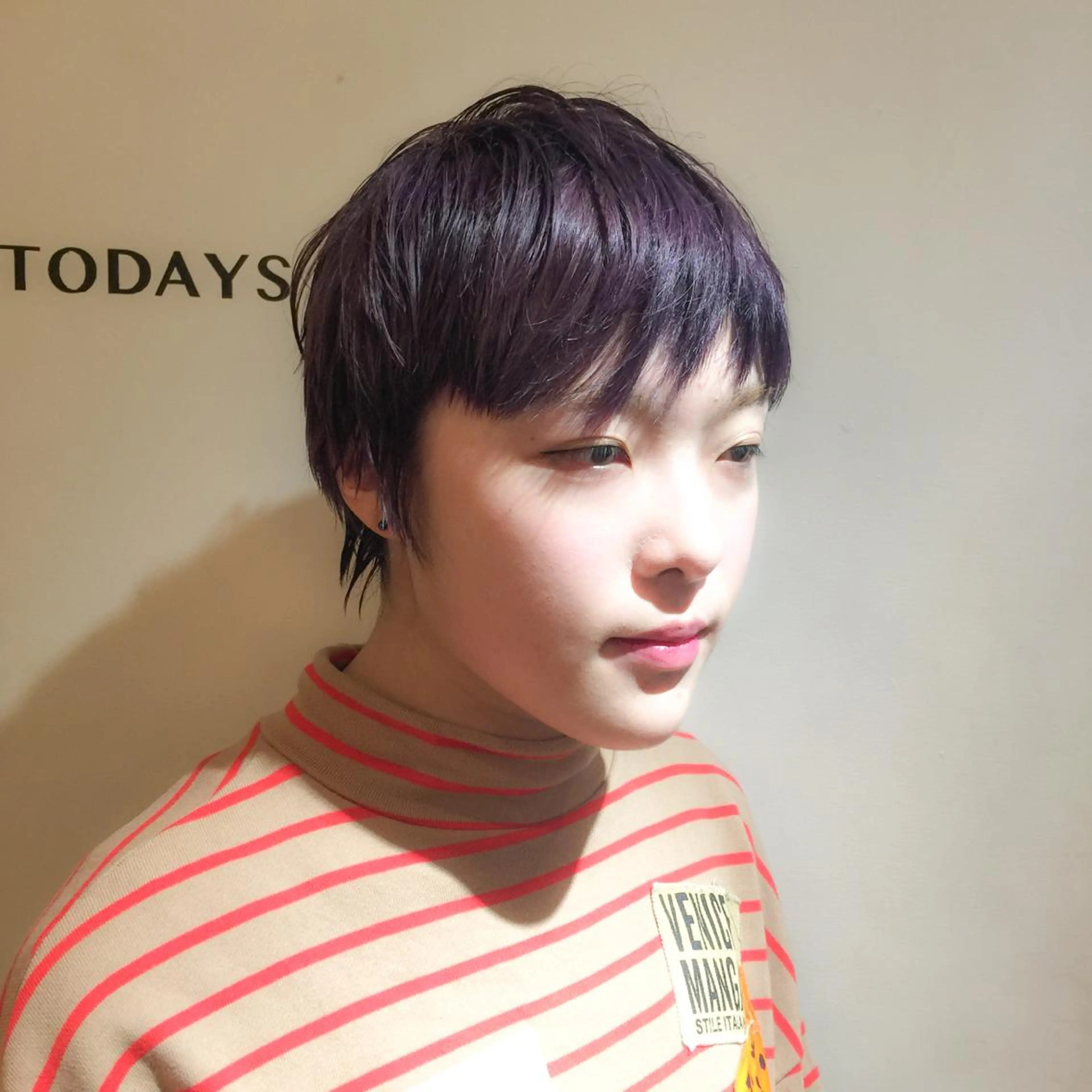 ショート カラー ラベンダーカラー ホワイト&レイヤーカ ットエクステ長畠俊輔のヘアスタイル