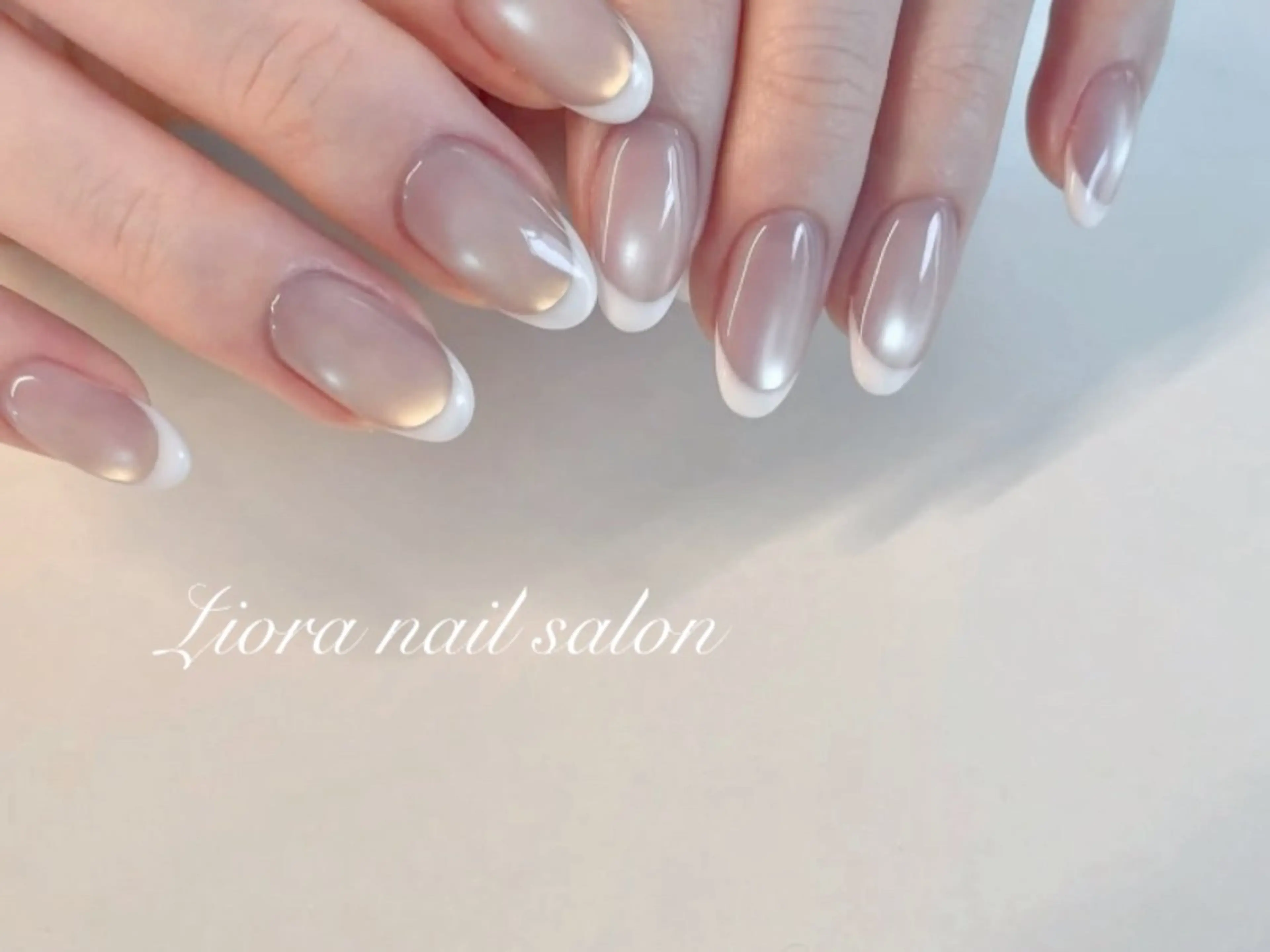 ネイル フレンチネイル ジェルネイル ガーリー グラデーション キラキラネイル ハンドネイル Liora ネイルサロン所属・Liora nail salonのネイルデザイン