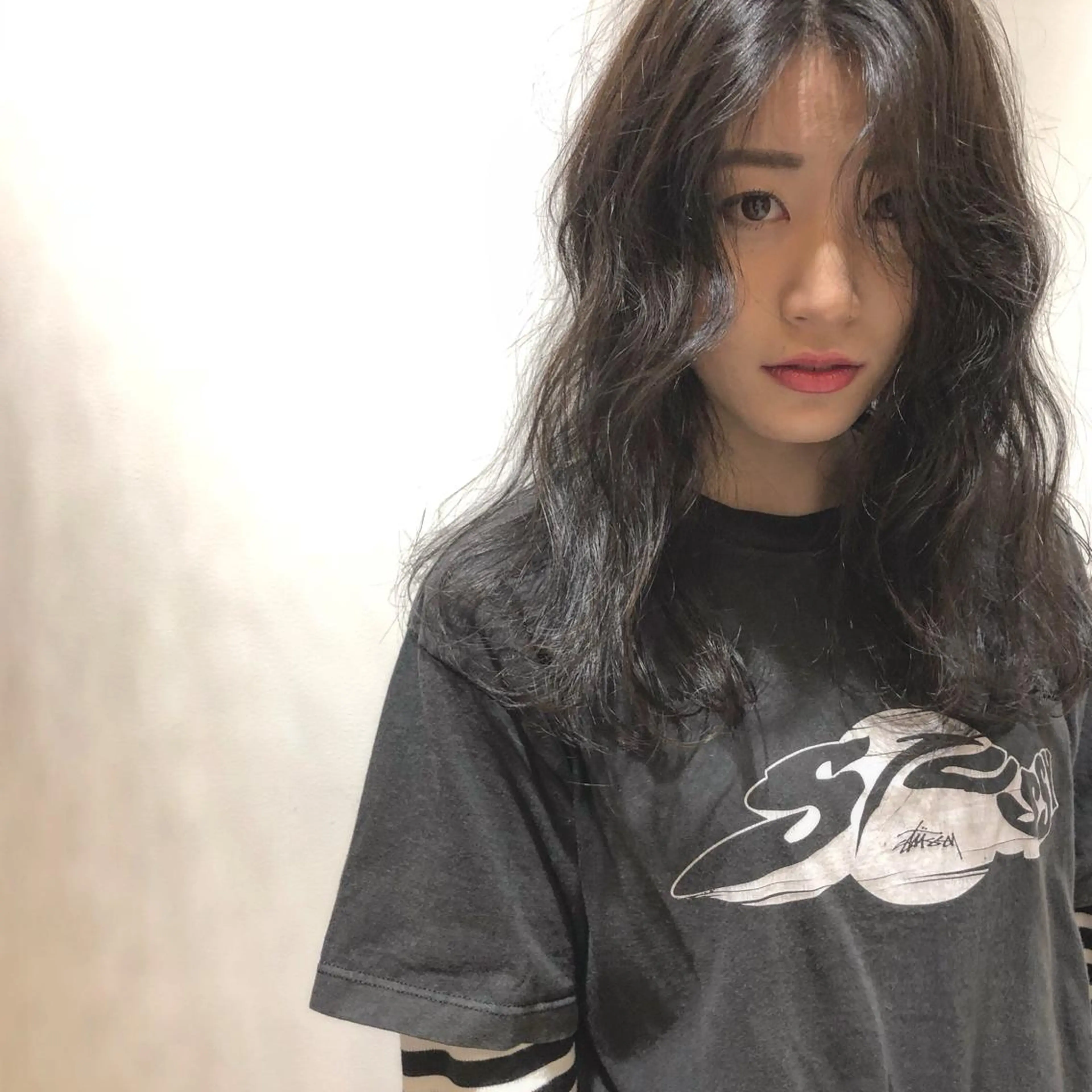 ロング カラー アッシュ カット ヘアカラー トリートメント 江原 彩華のヘアスタイル