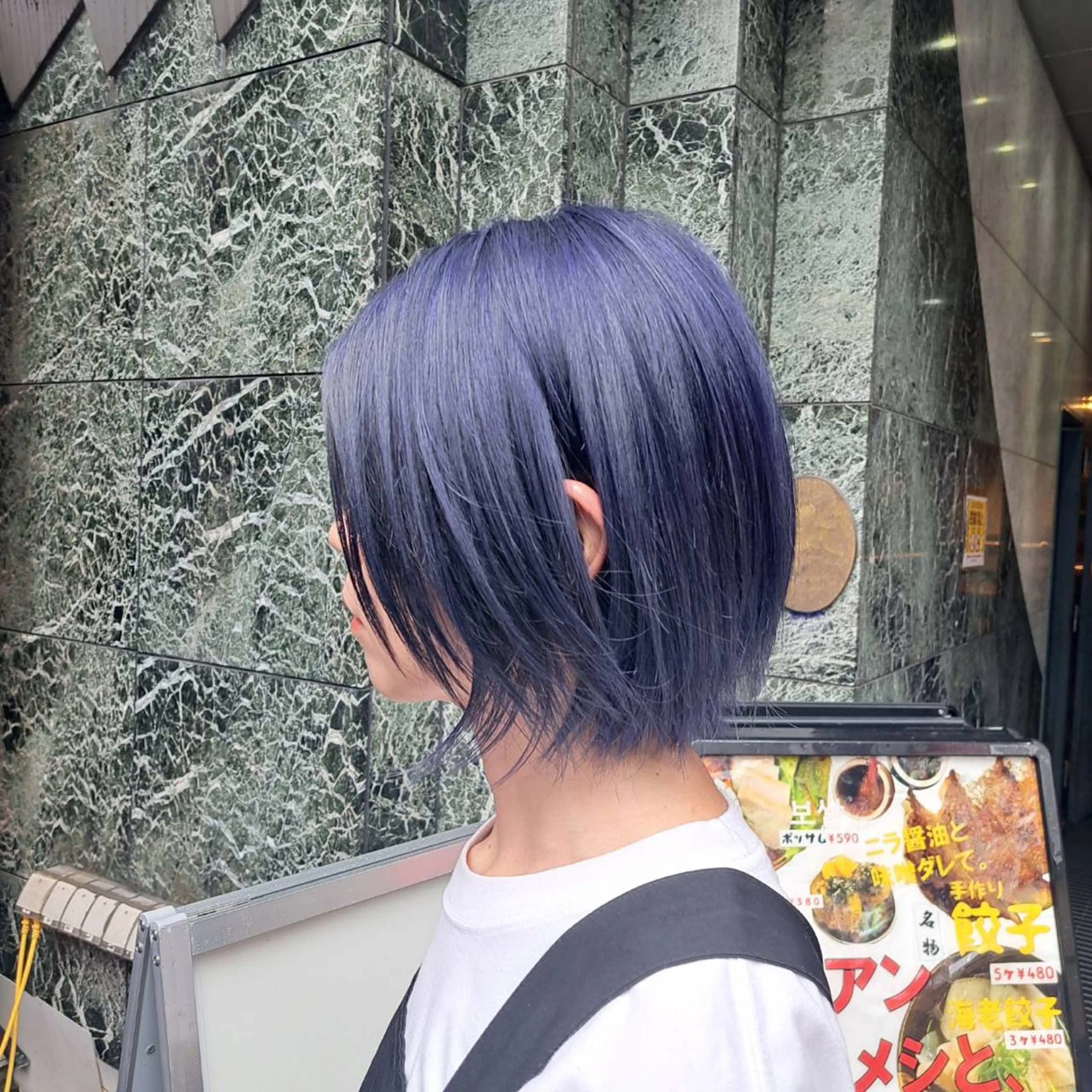 ショート カラー ネイビーカラー ヘアカラー トリートメント GLOSS 心斎橋 山上のヘアスタイル