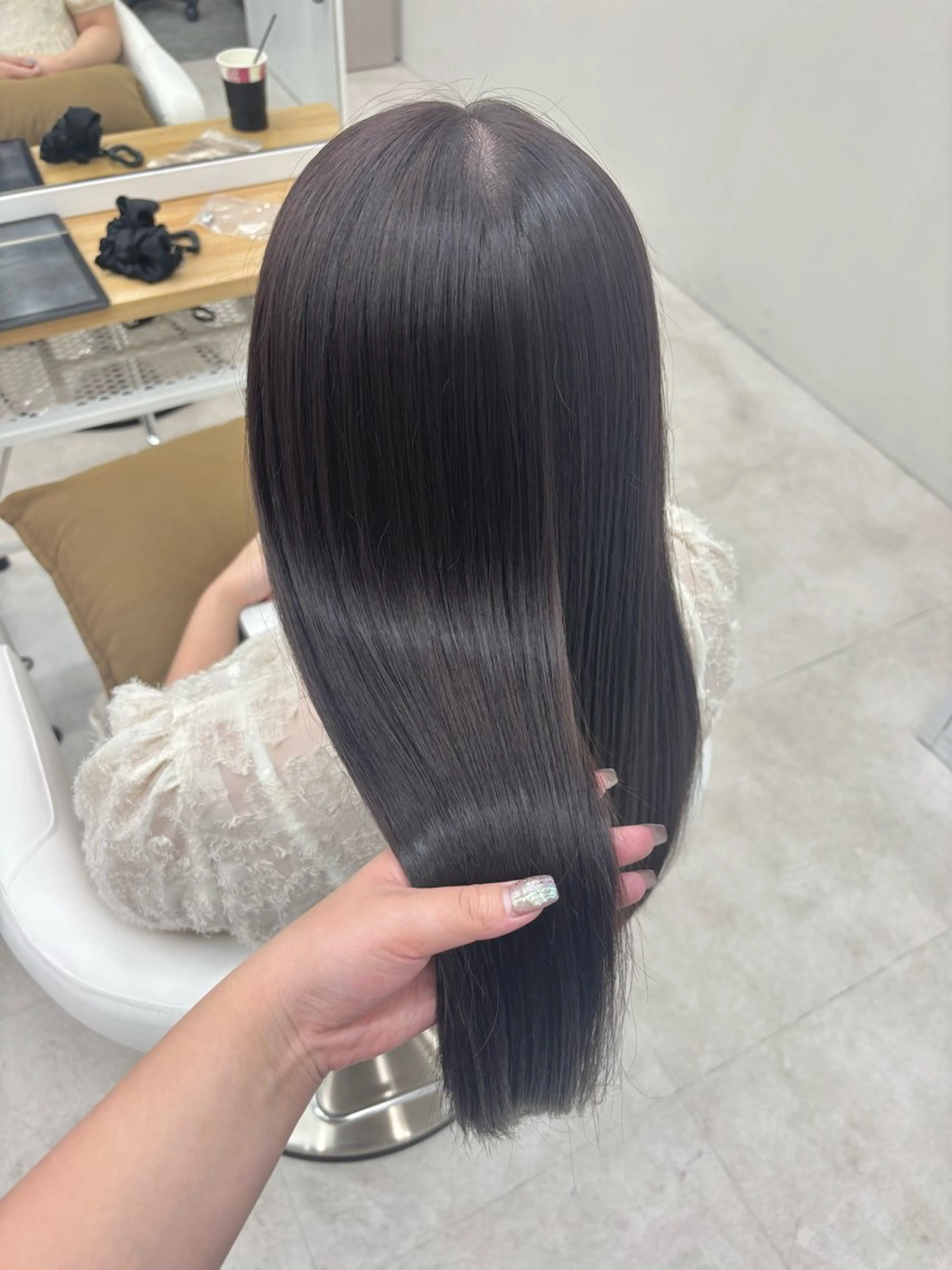 【🎀10月限定🎀】艶感カラー➕Aujuaトリートメントの写真