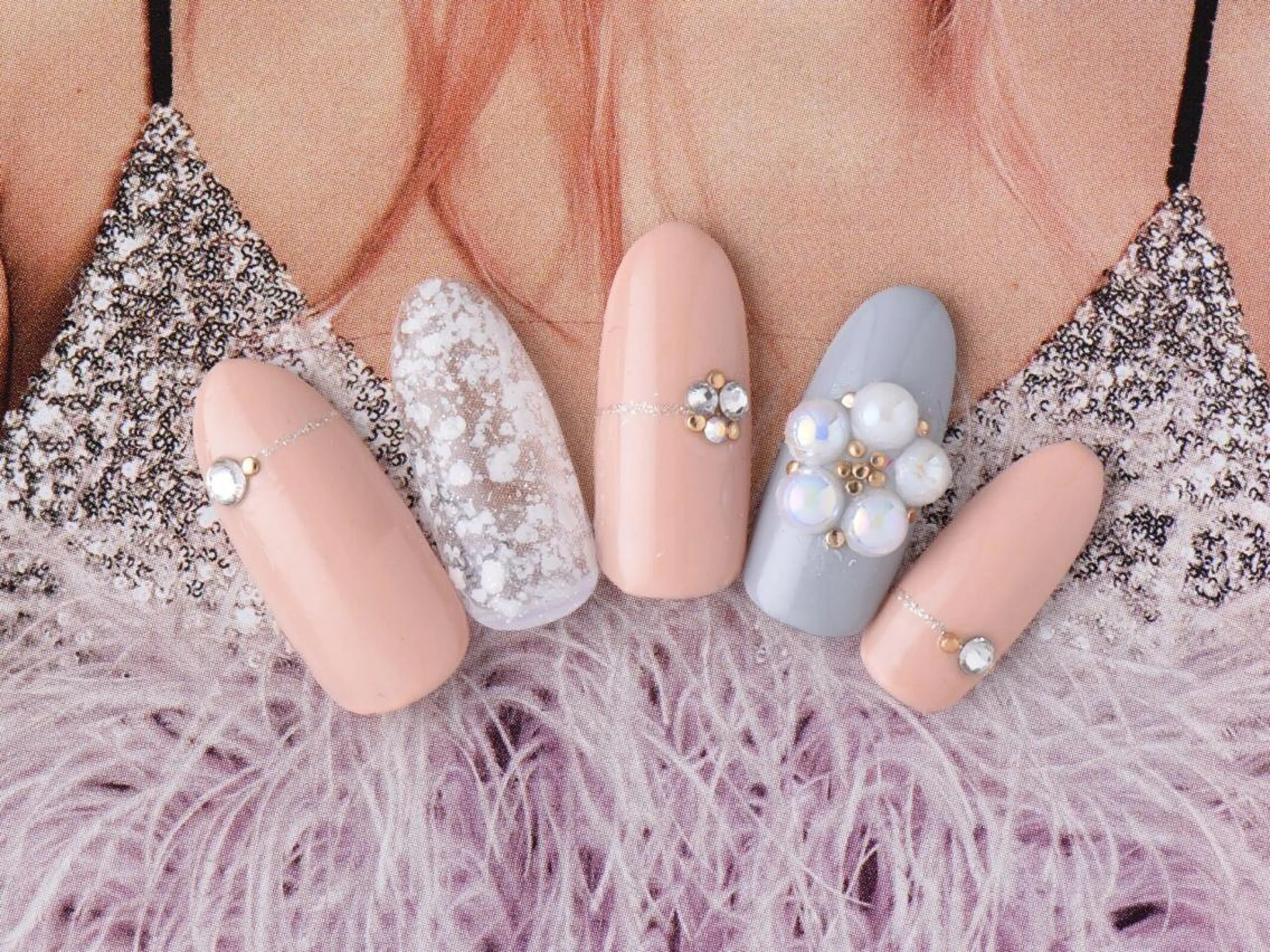 ネイル 松井 亜由美のネイルデザイン