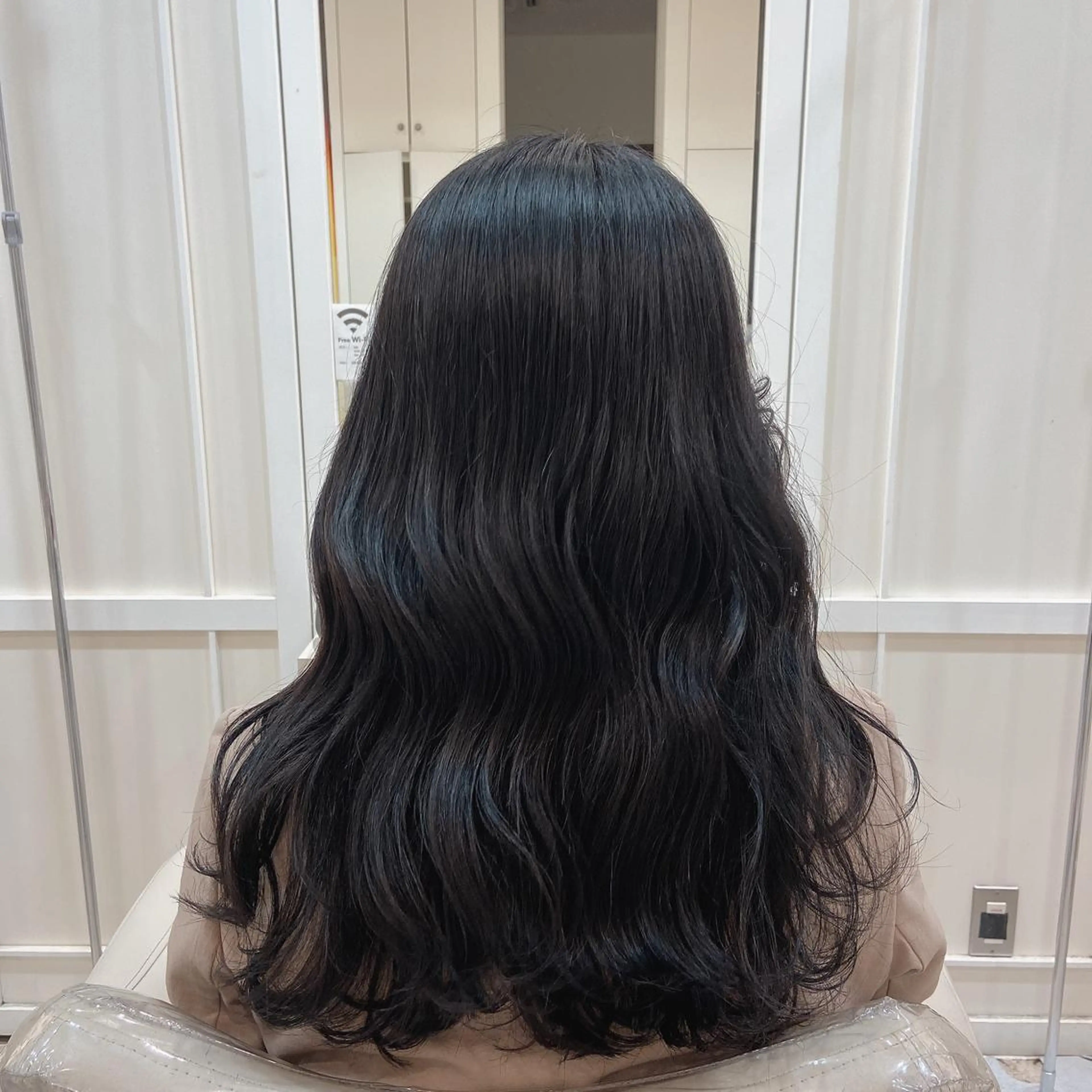ロング カラー ヘアアレンジ ヘアカラー トリートメント Mirai 🧸のヘアスタイル