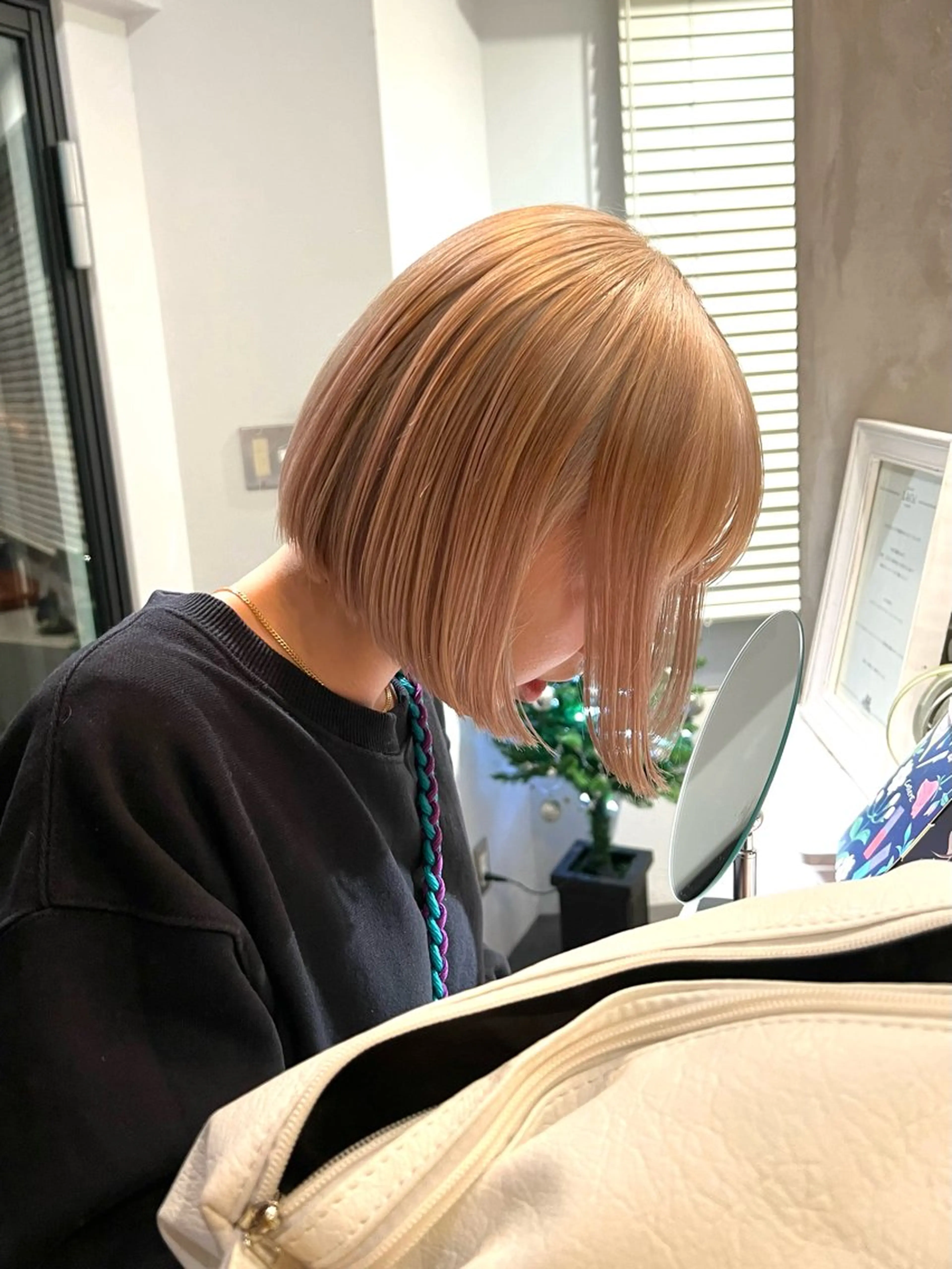 ショート カラー ヘアカラー トリートメント アンニュイヘア🪽 ayumiのヘアスタイル
