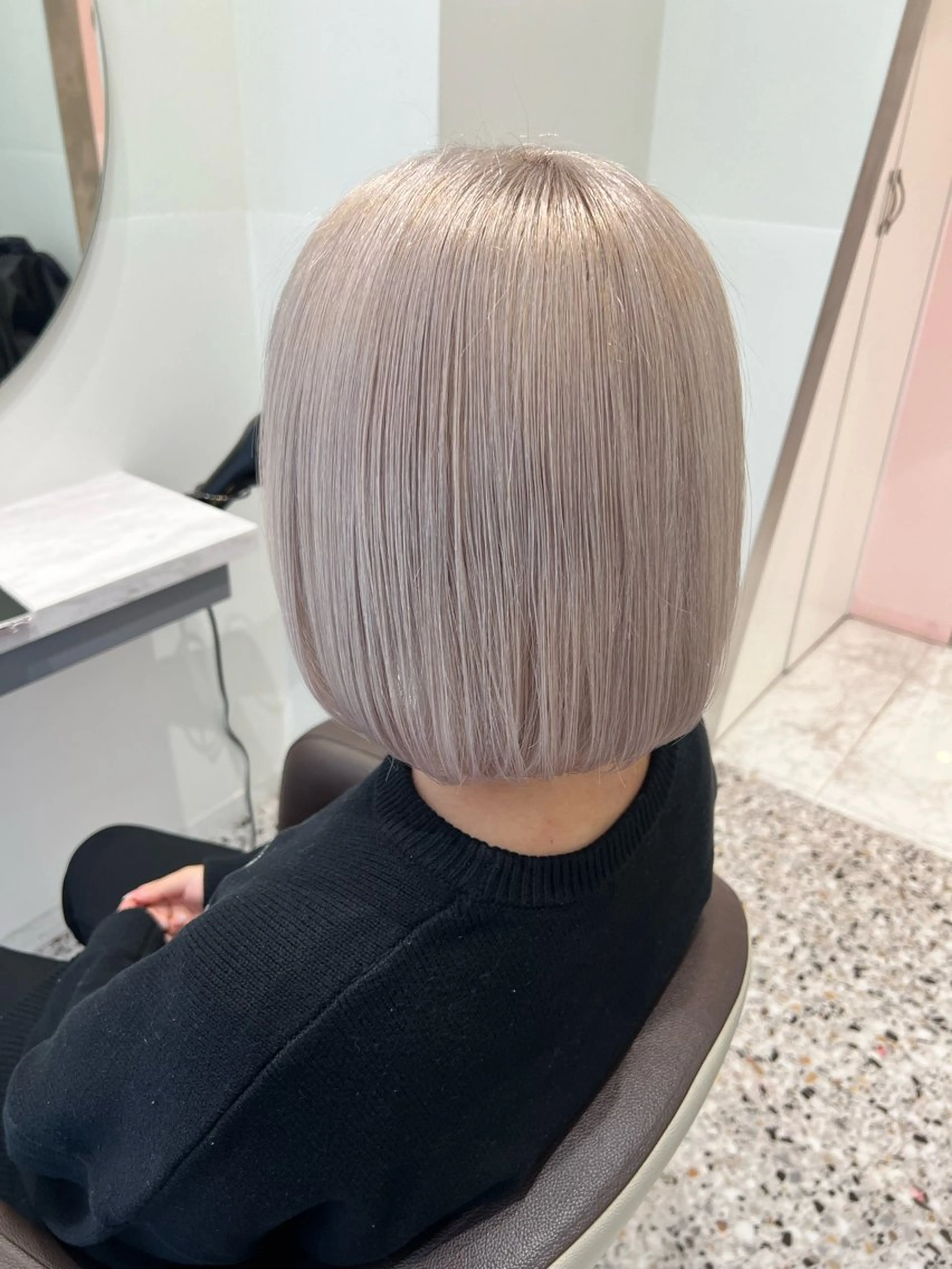 カラー カラースペシャリスト ・齊藤 羽瑠輝のヘアスタイル